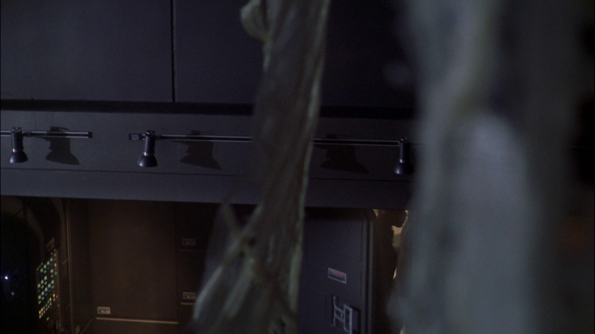 extant_StarTrek_ENT_1x22-VoxSola_3148.jpg