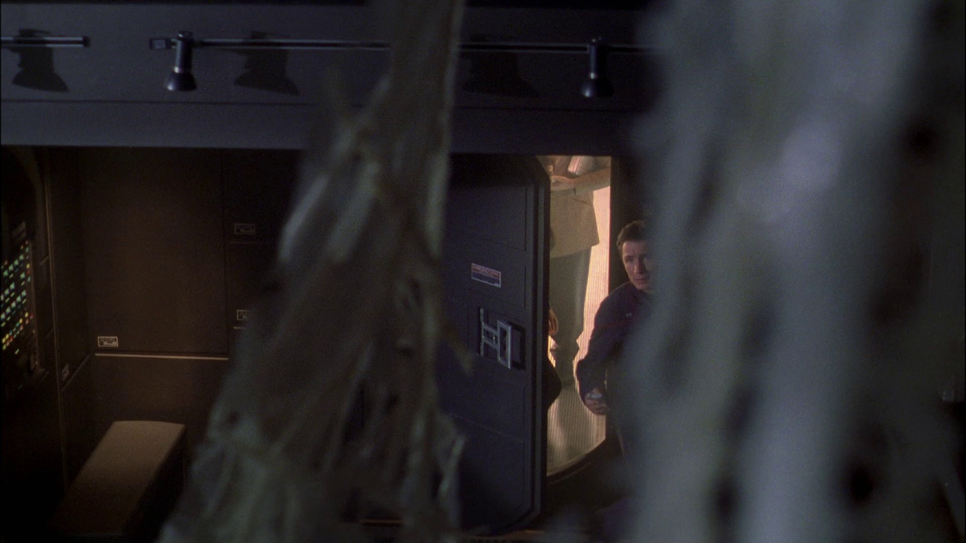 extant_StarTrek_ENT_1x22-VoxSola_3152.jpg