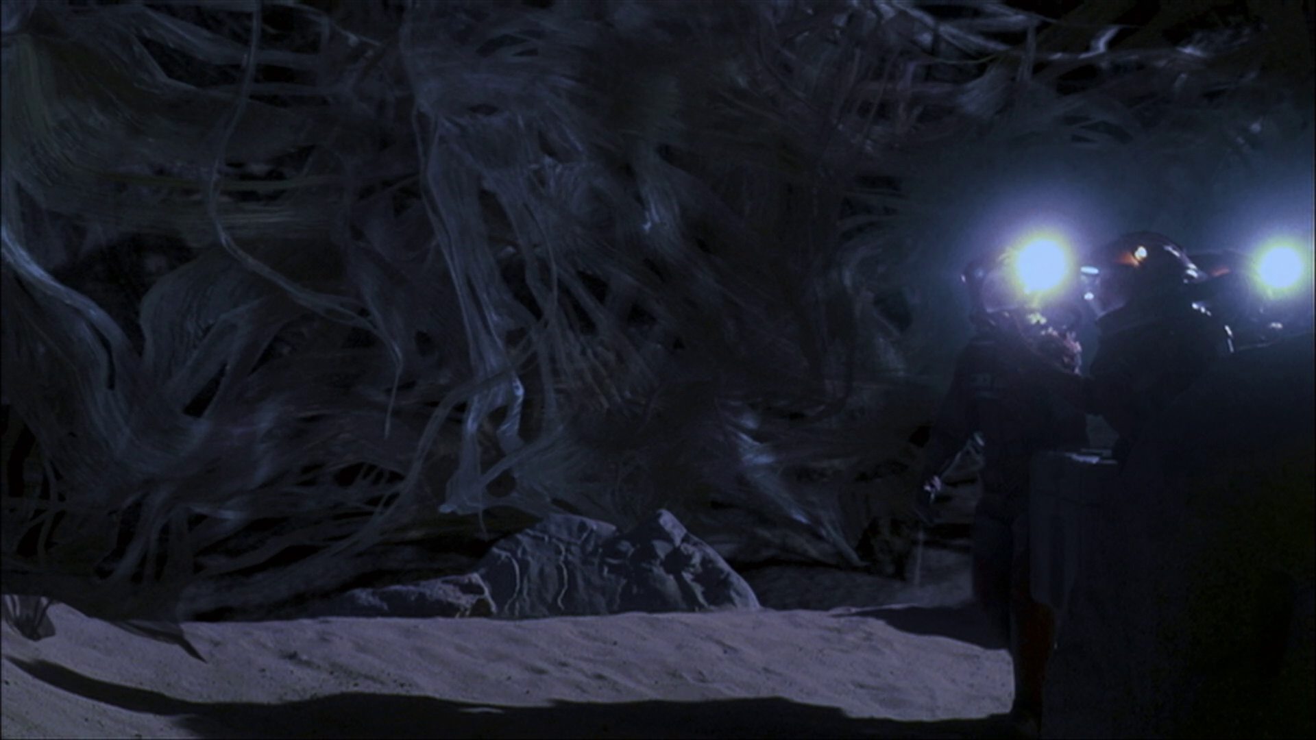 extant_StarTrek_ENT_1x22-VoxSola_3546.jpg
