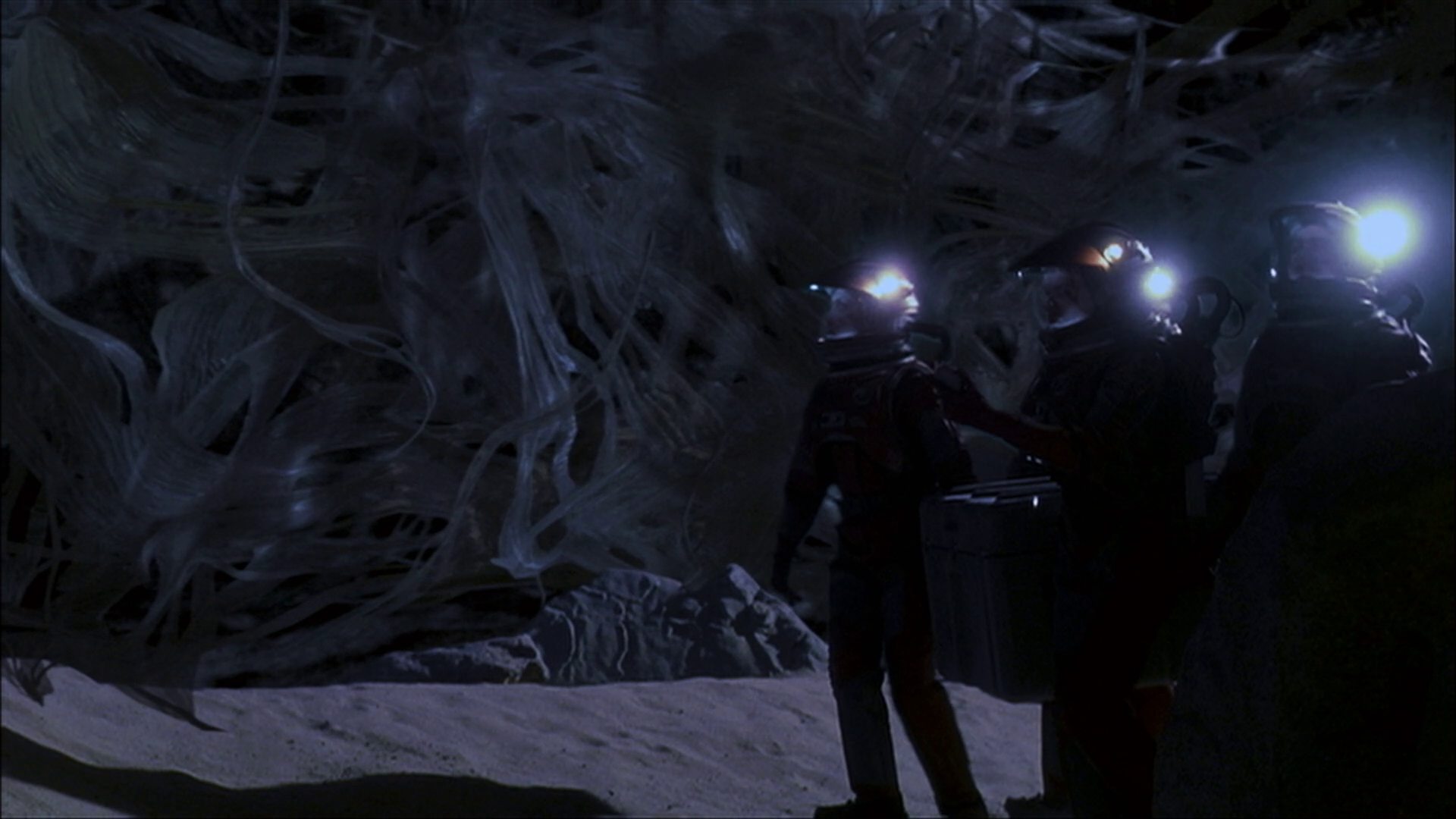 extant_StarTrek_ENT_1x22-VoxSola_3549.jpg