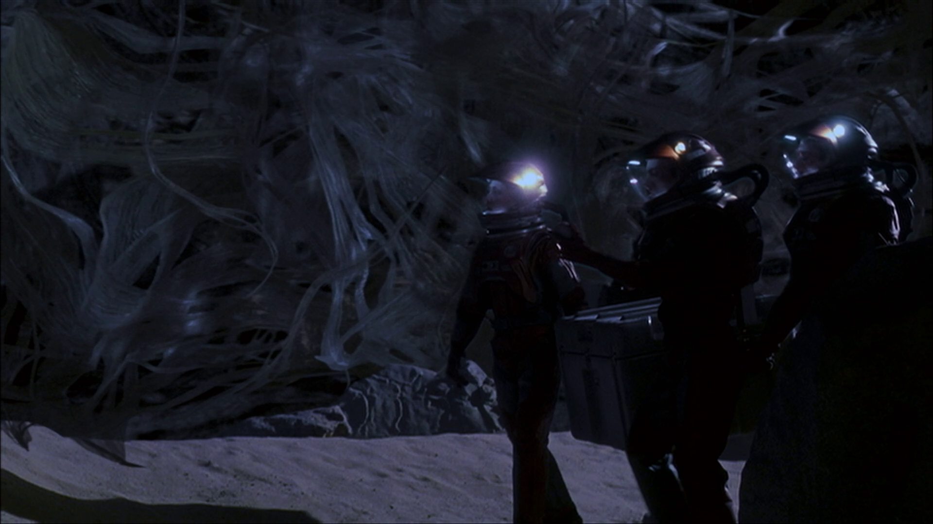 extant_StarTrek_ENT_1x22-VoxSola_3550.jpg