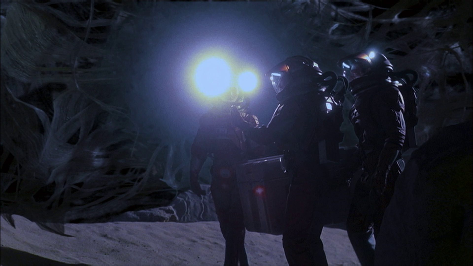 extant_StarTrek_ENT_1x22-VoxSola_3552.jpg