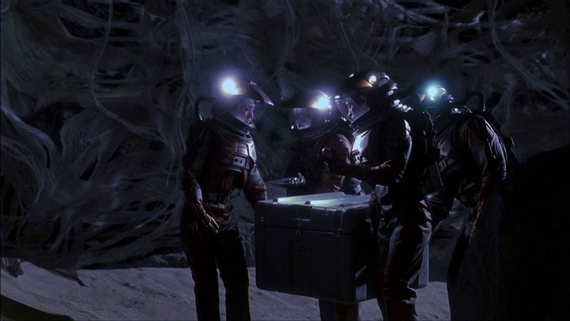 extant_StarTrek_ENT_1x22-VoxSola_3555.jpg
