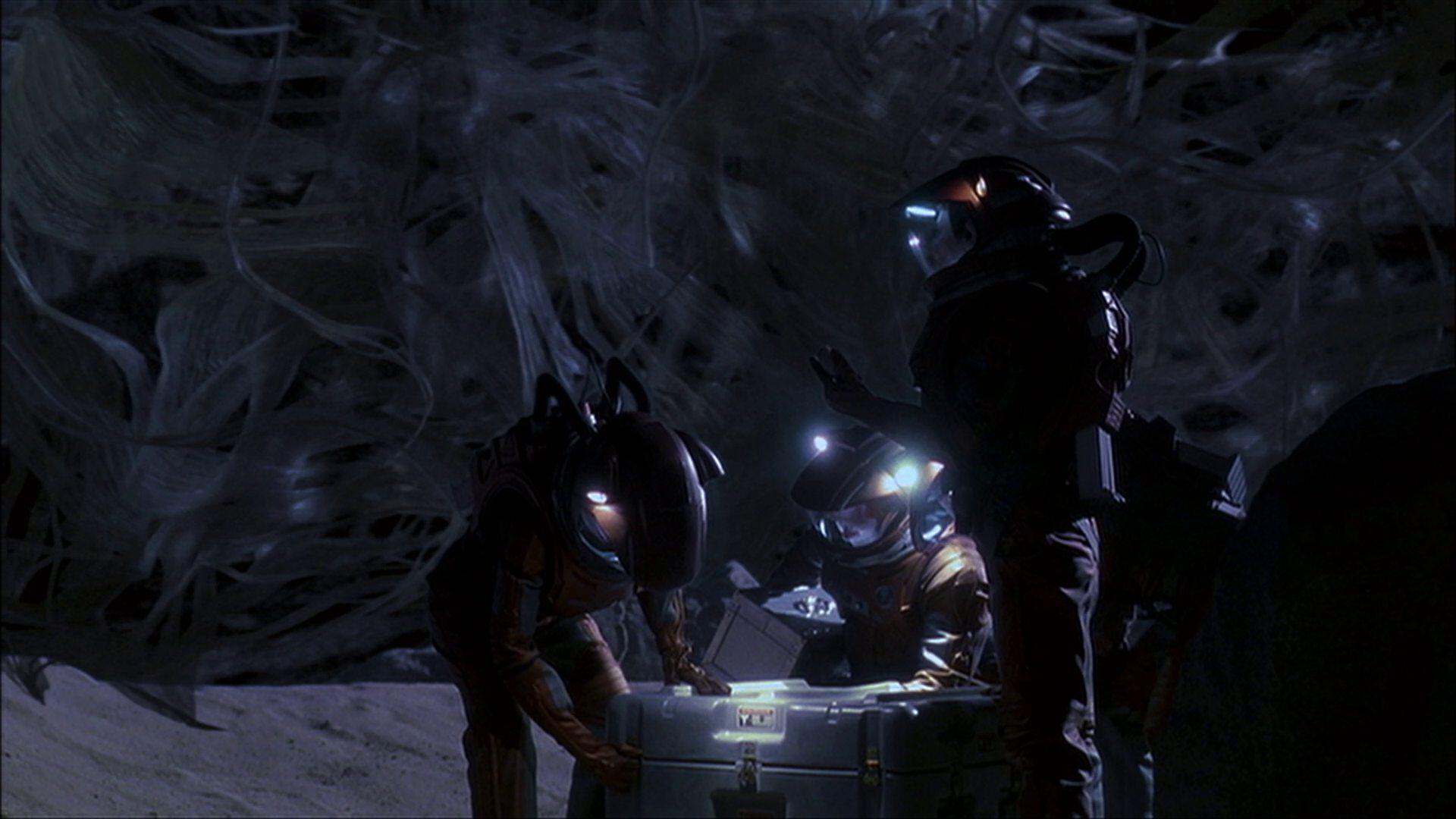 extant_StarTrek_ENT_1x22-VoxSola_3581.jpg
