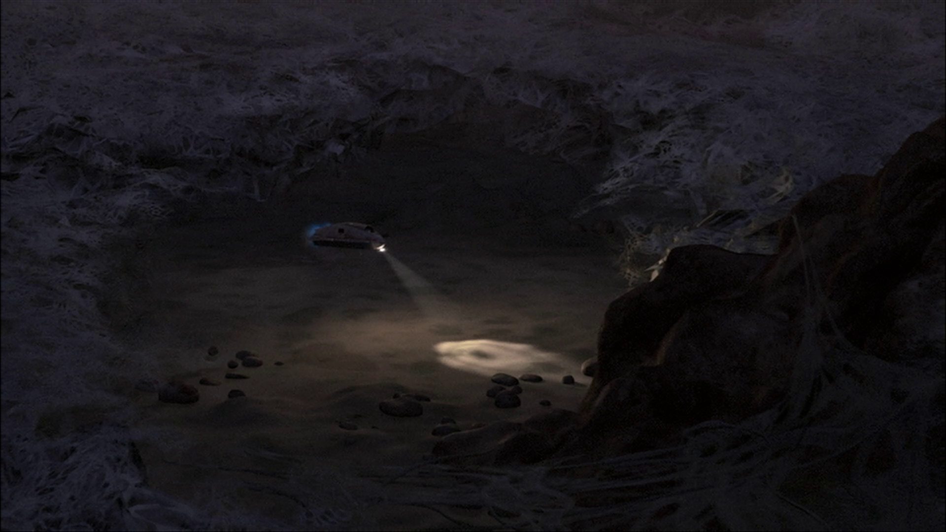 extant_StarTrek_ENT_1x22-VoxSola_3672.jpg