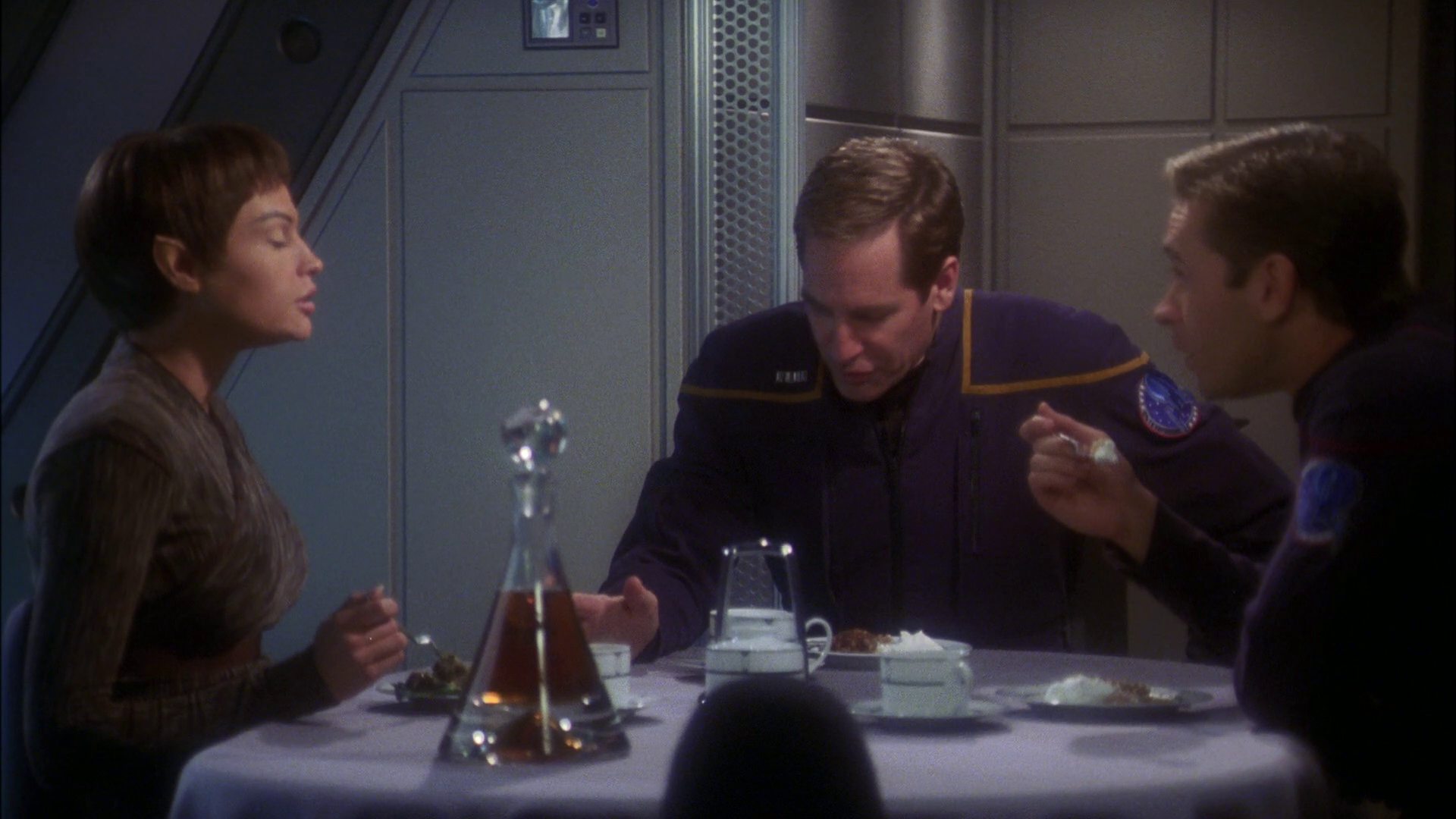 extant_StarTrek_ENT_1x23-FallenHero_0008.jpg