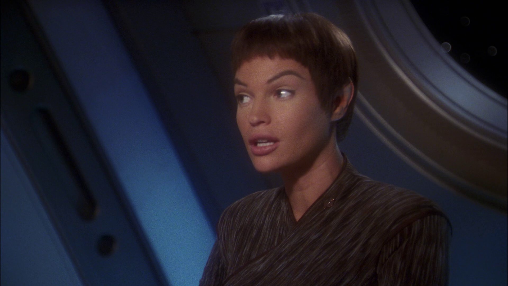 extant_StarTrek_ENT_1x23-FallenHero_0023.jpg