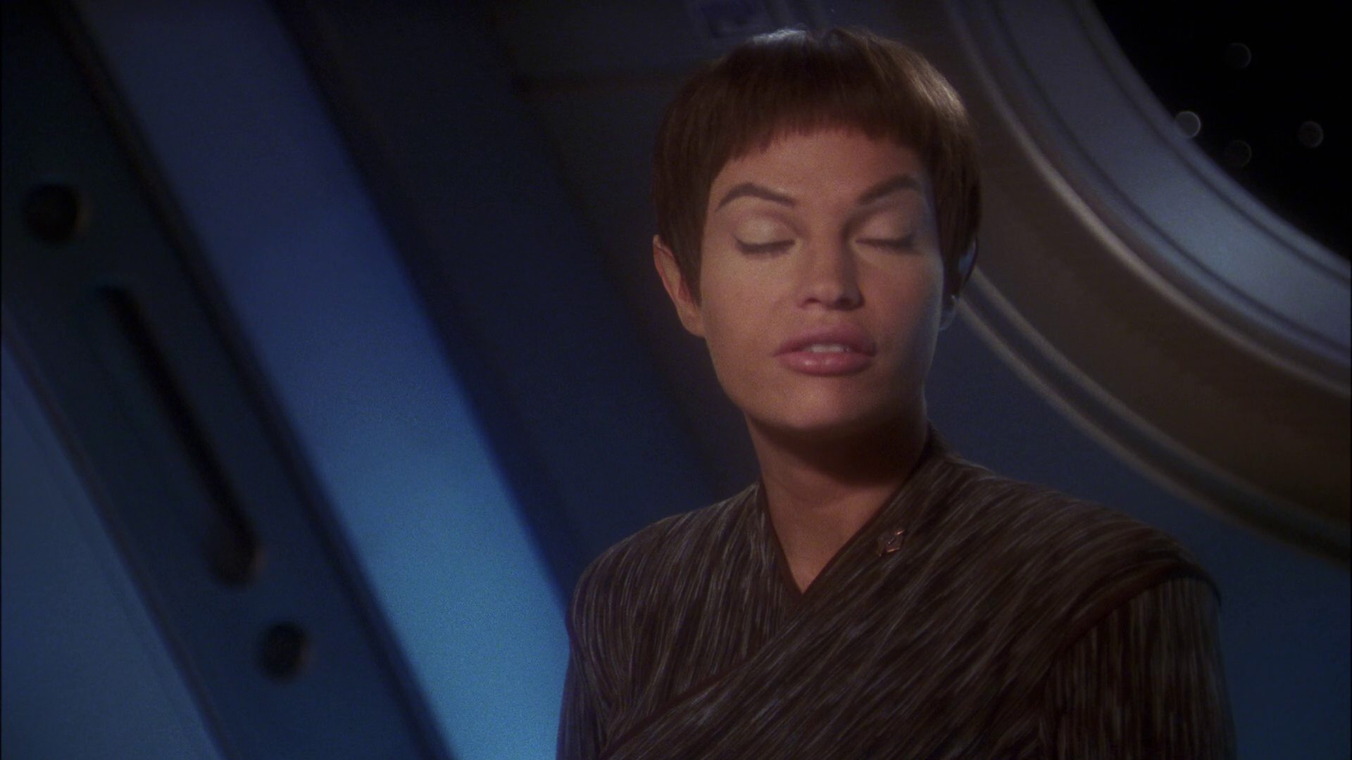extant_StarTrek_ENT_1x23-FallenHero_0072.jpg