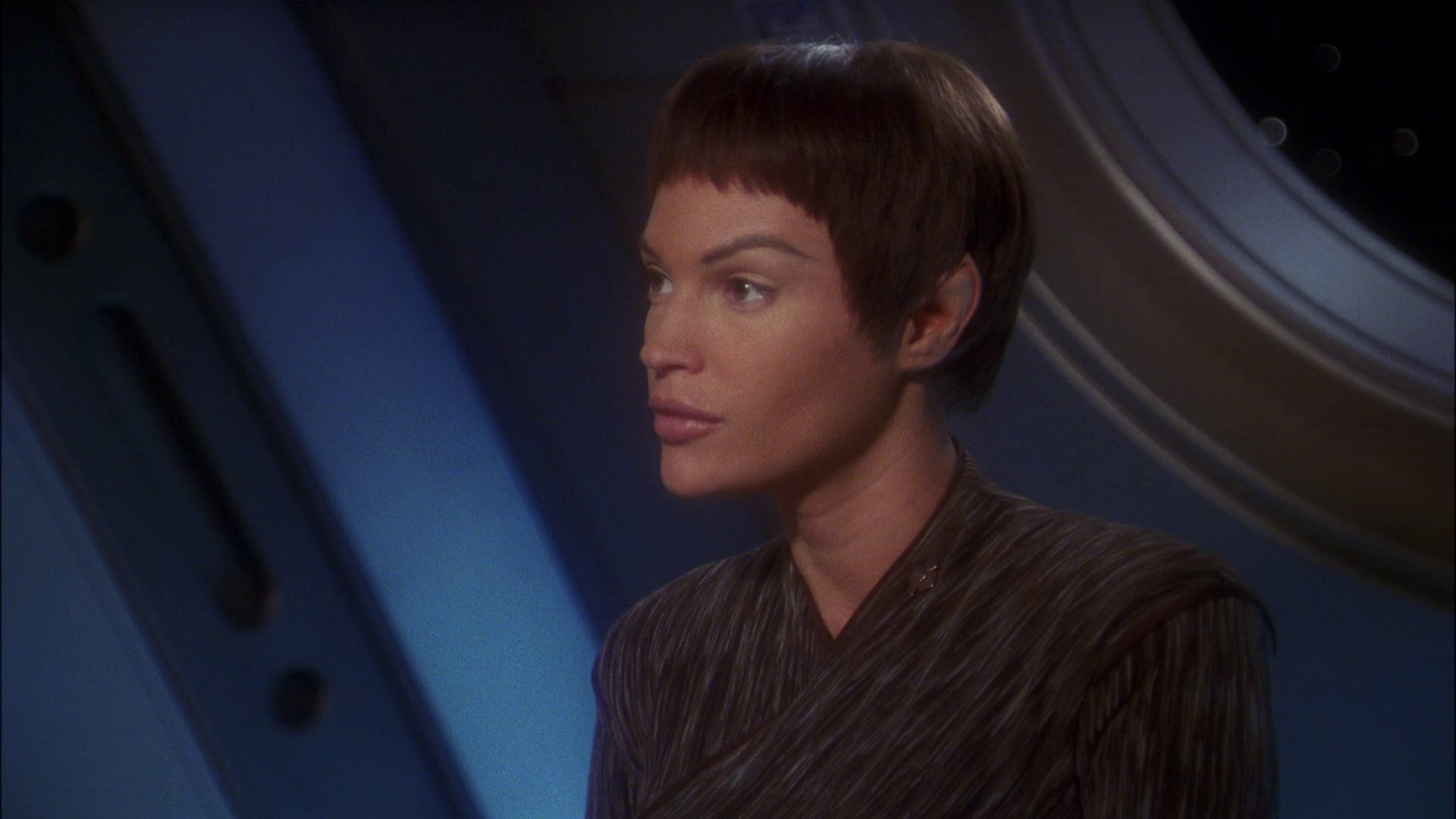 extant_StarTrek_ENT_1x23-FallenHero_0112.jpg