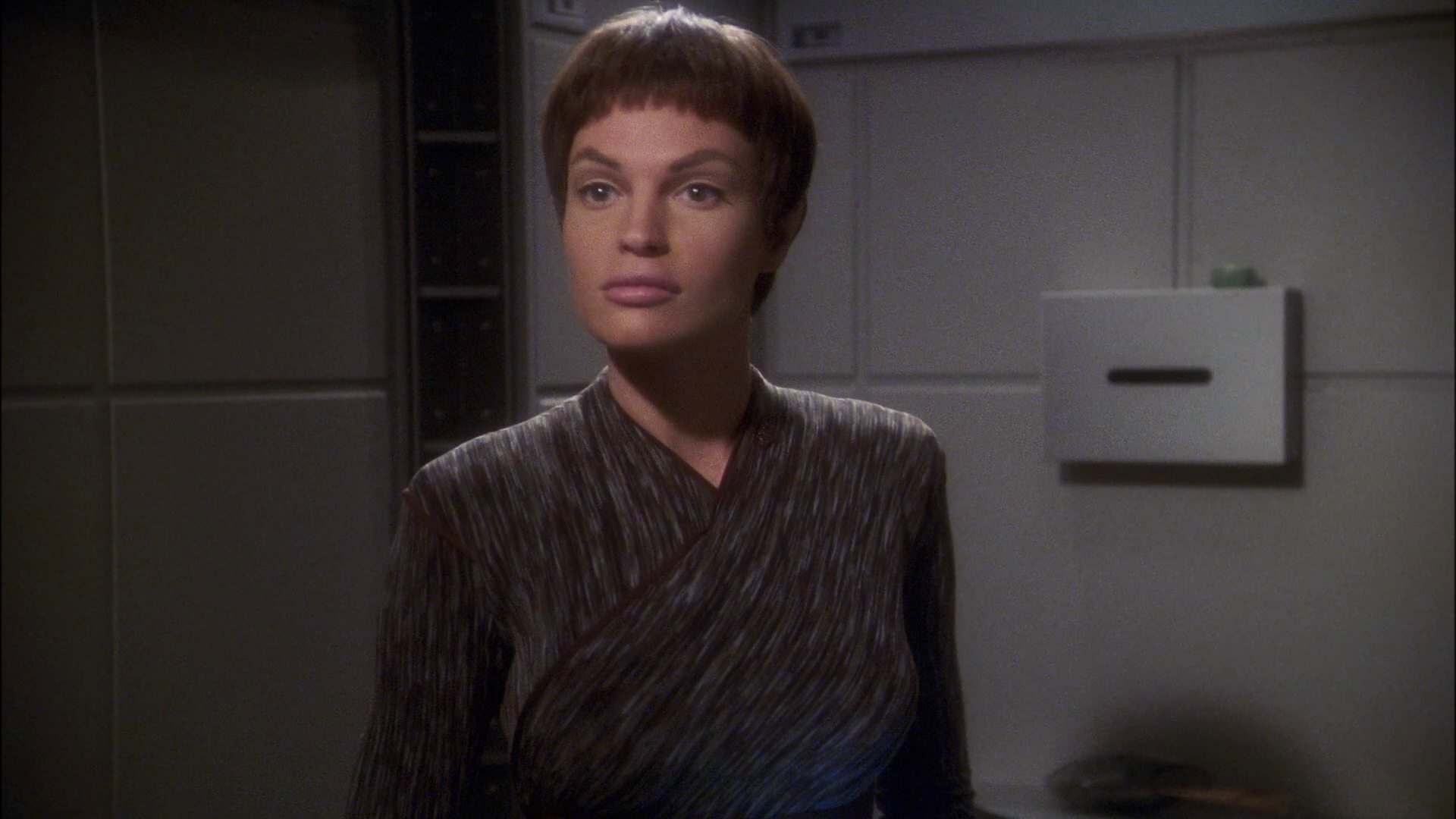 extant_StarTrek_ENT_1x23-FallenHero_0482.jpg