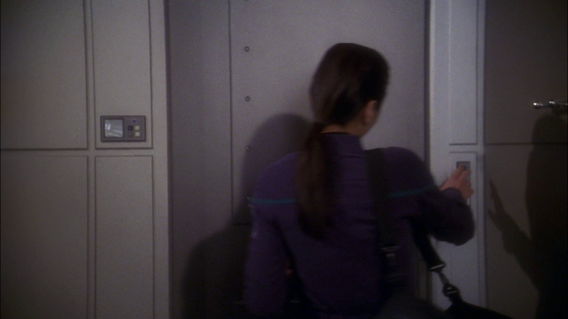 extant_StarTrek_ENT_1x23-FallenHero_0486.jpg