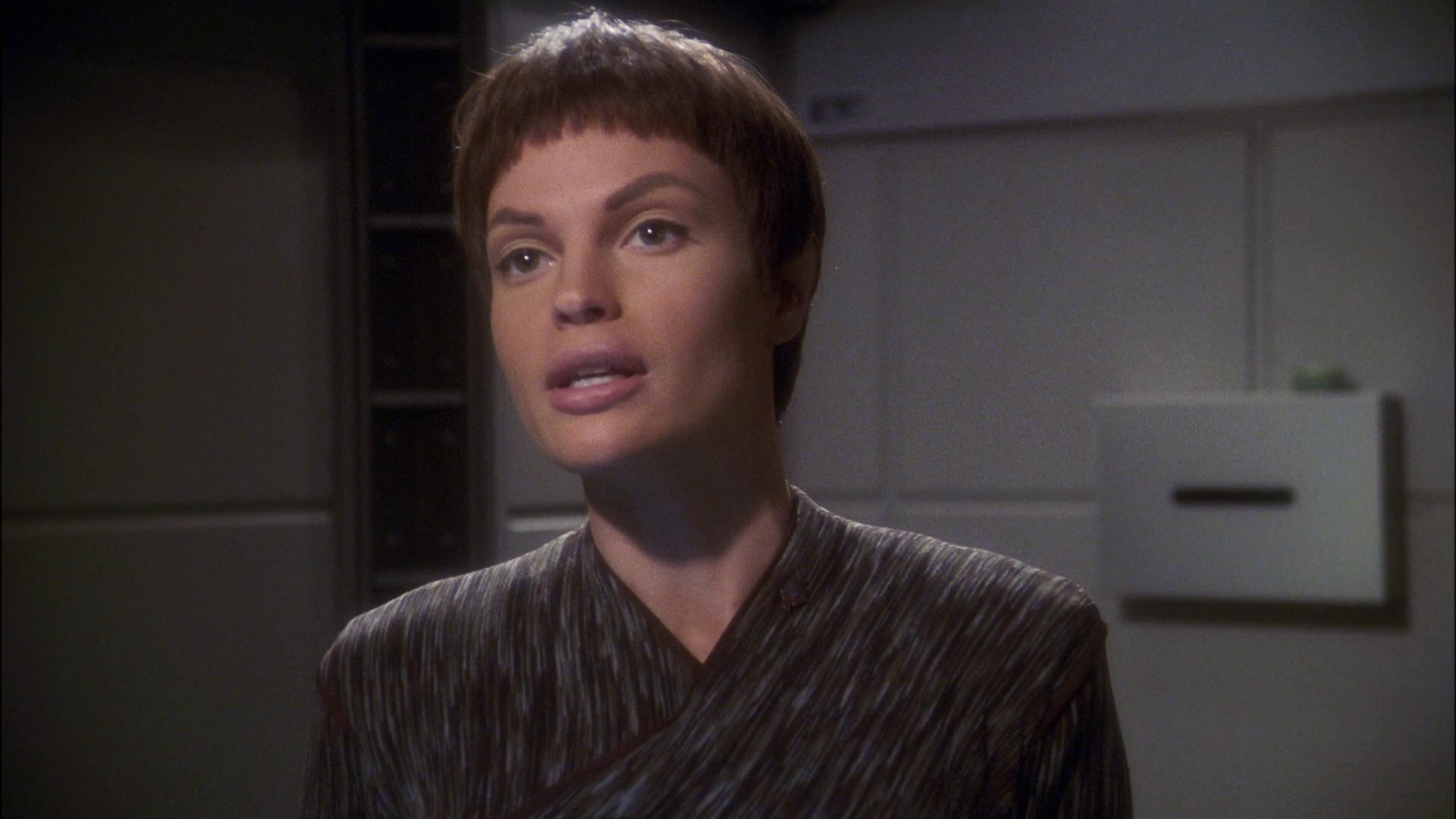 extant_StarTrek_ENT_1x23-FallenHero_0509.jpg