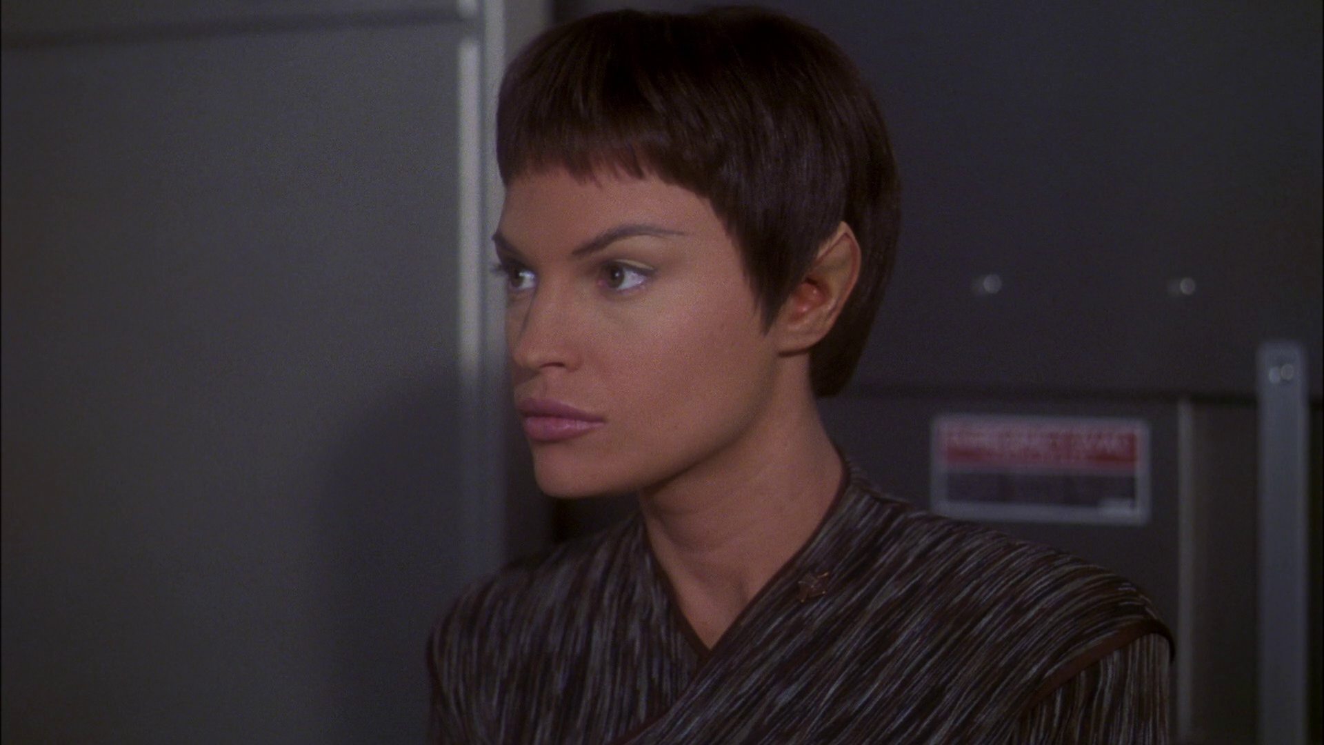 extant_StarTrek_ENT_1x23-FallenHero_0731.jpg