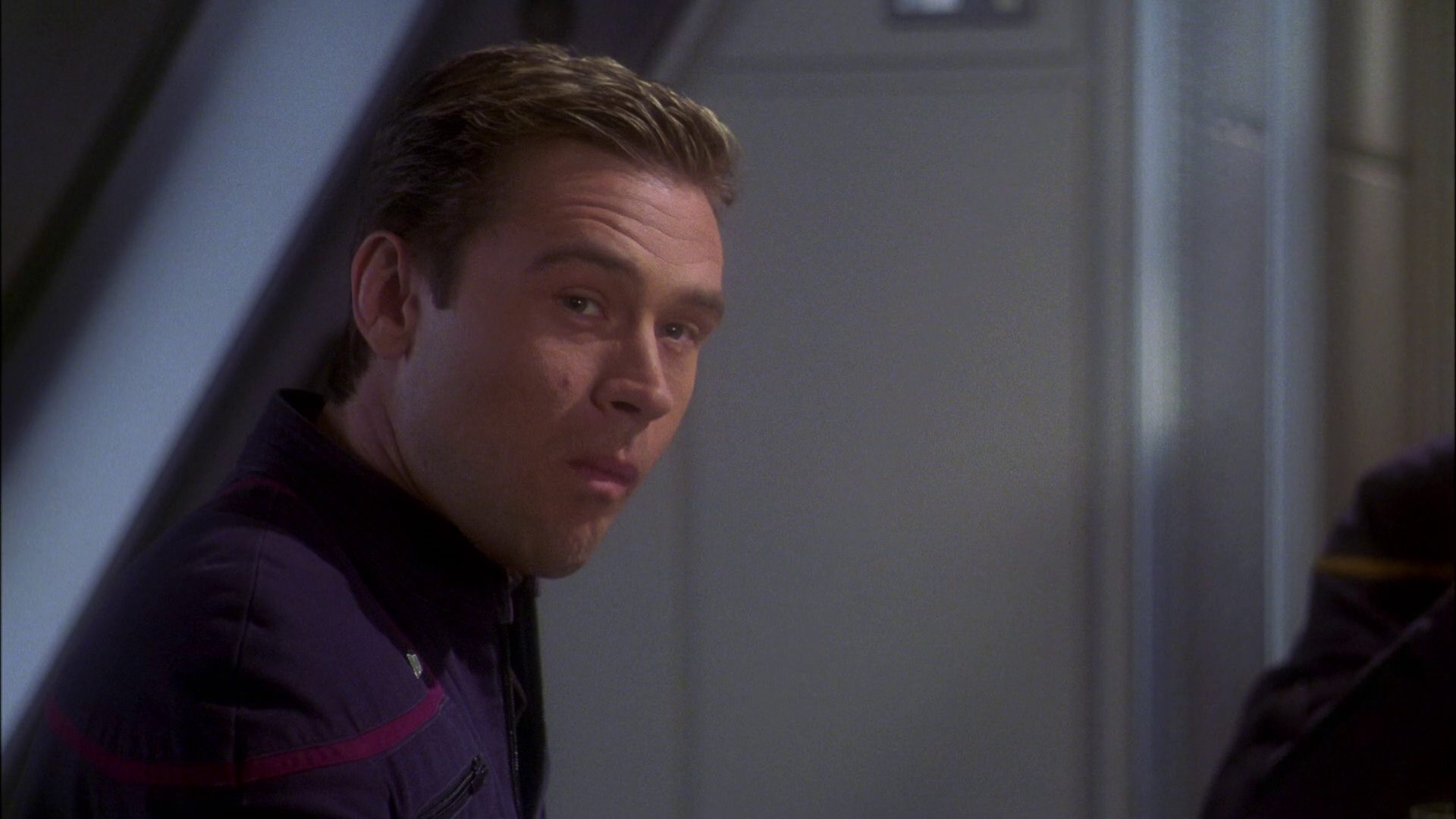 extant_StarTrek_ENT_1x23-FallenHero_0773.jpg