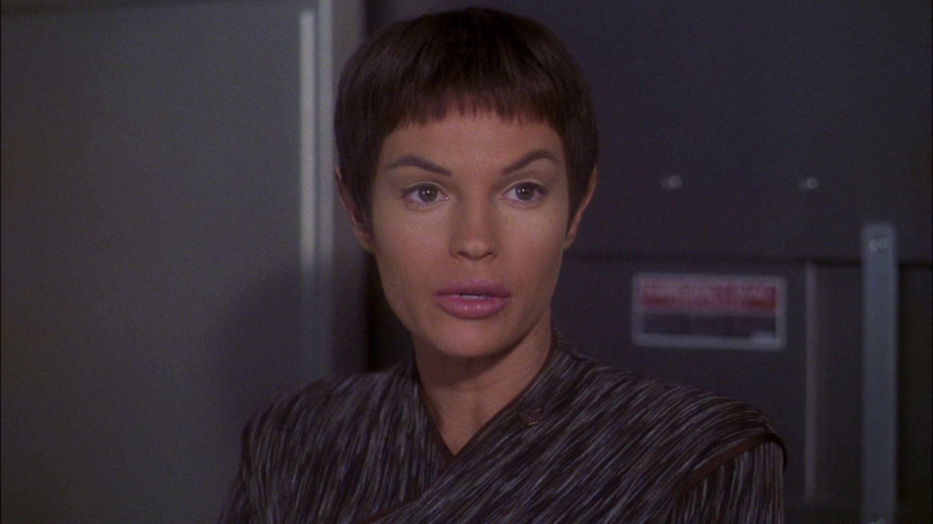 extant_StarTrek_ENT_1x23-FallenHero_0860.jpg
