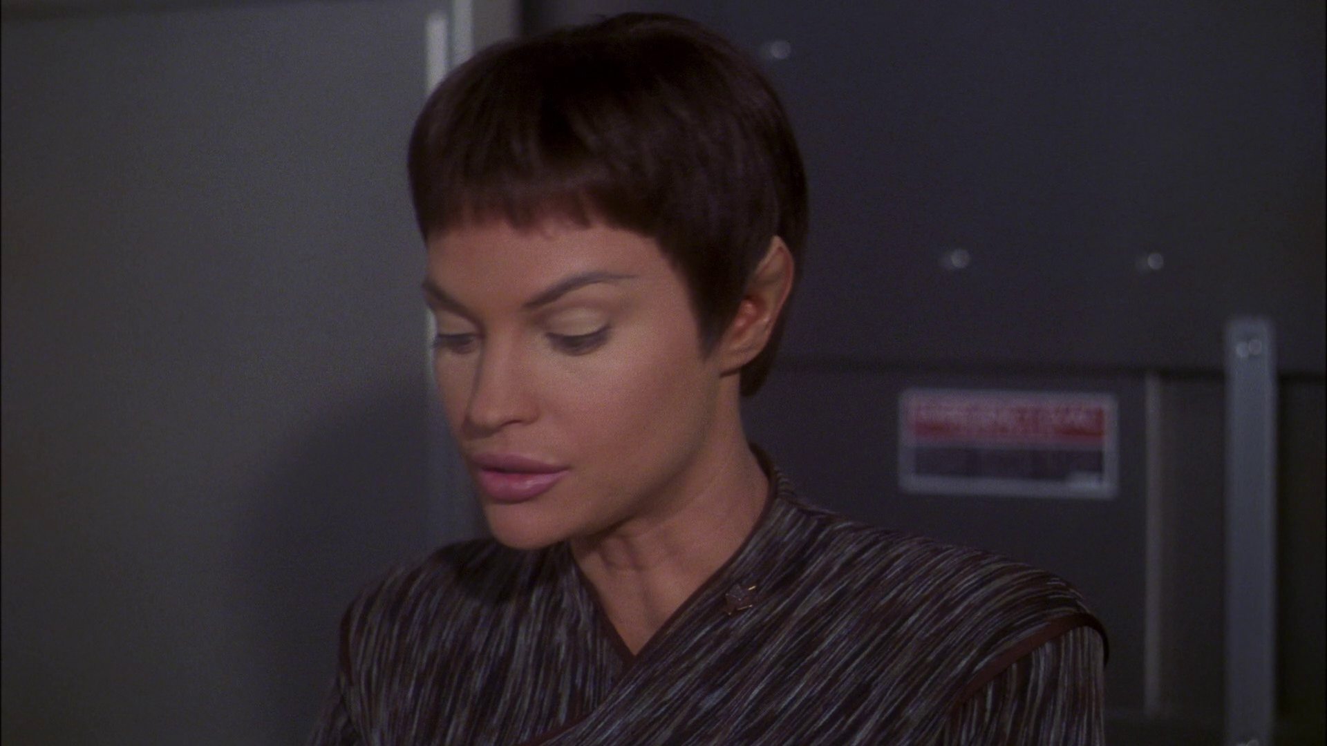 extant_StarTrek_ENT_1x23-FallenHero_0861.jpg