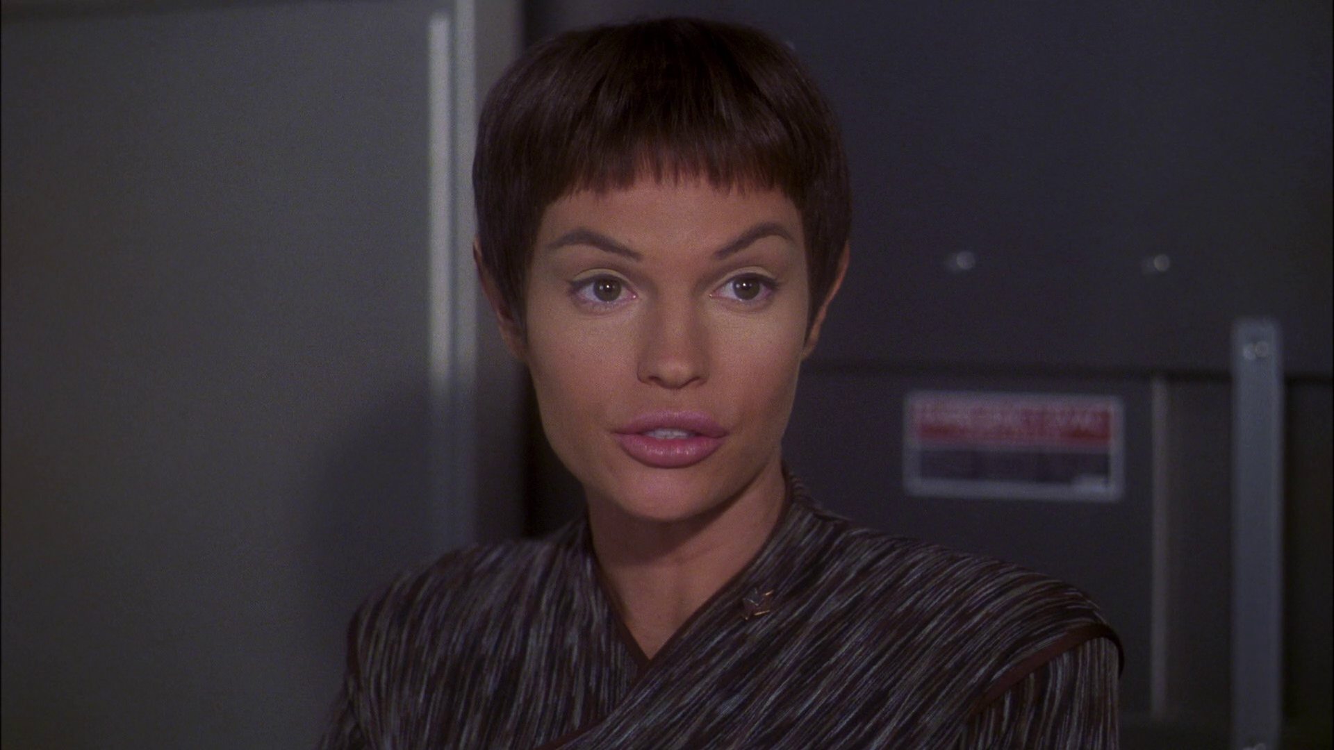 extant_StarTrek_ENT_1x23-FallenHero_0864.jpg