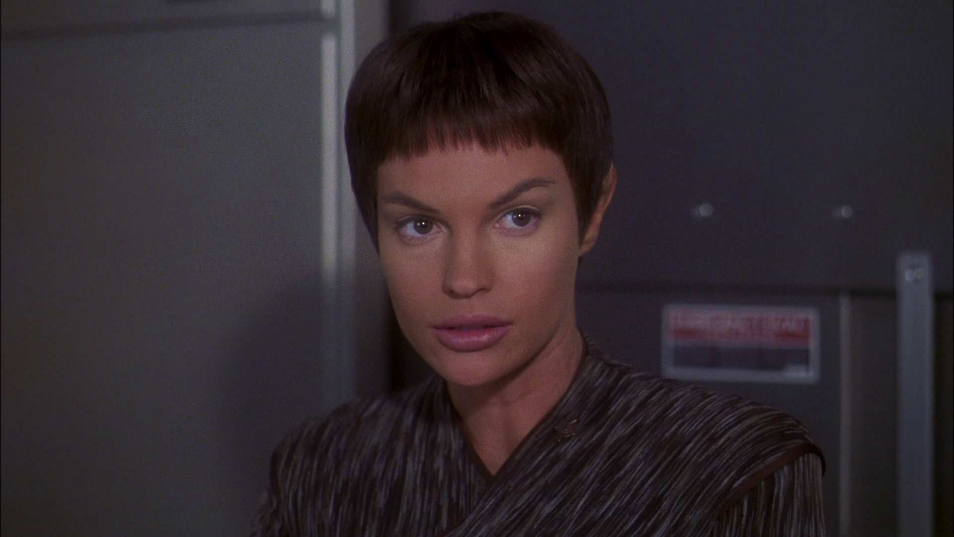extant_StarTrek_ENT_1x23-FallenHero_0882.jpg