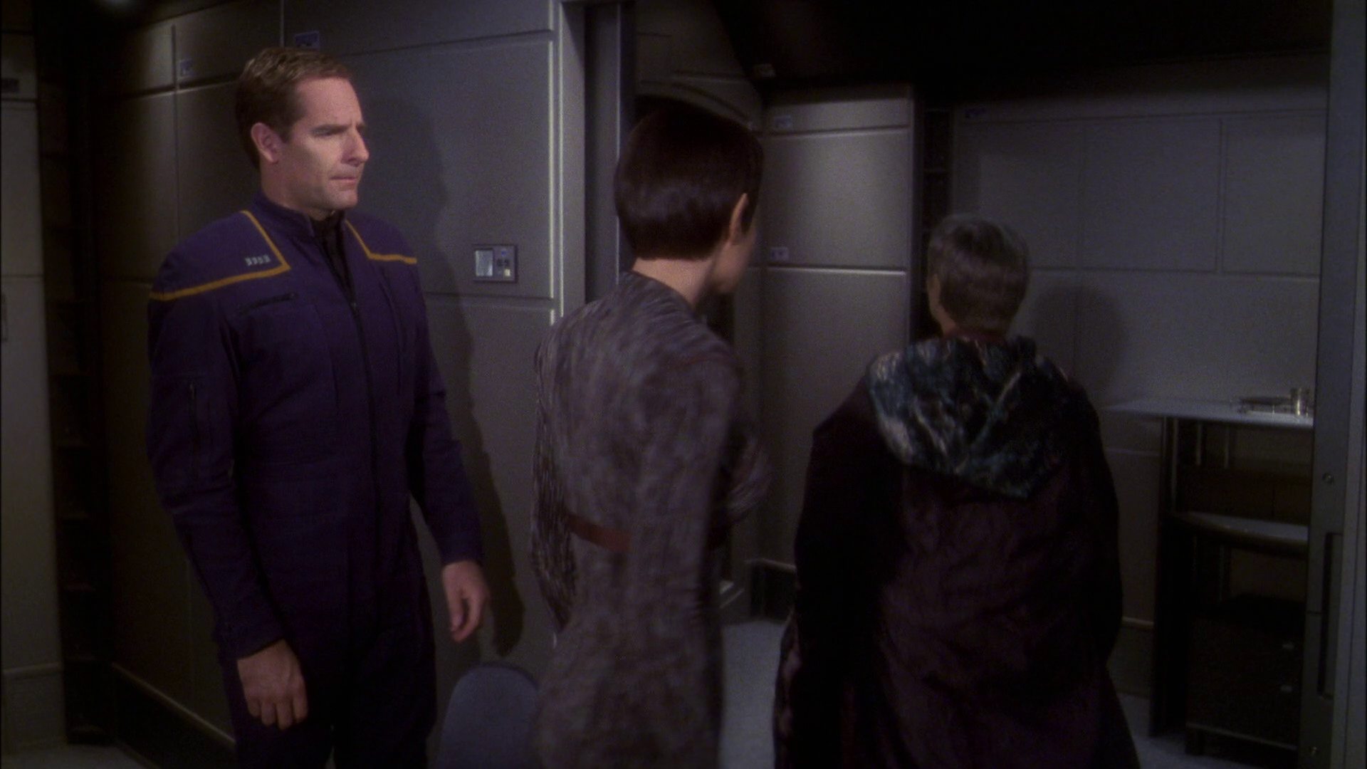 extant_StarTrek_ENT_1x23-FallenHero_0938.jpg