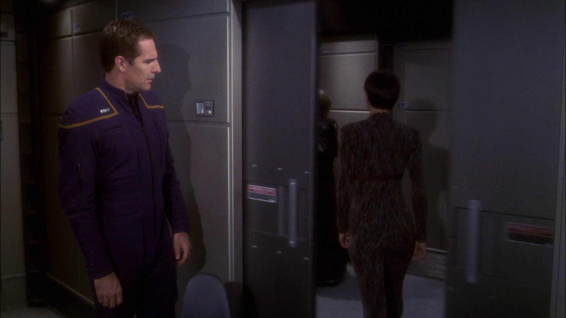 extant_StarTrek_ENT_1x23-FallenHero_0941.jpg