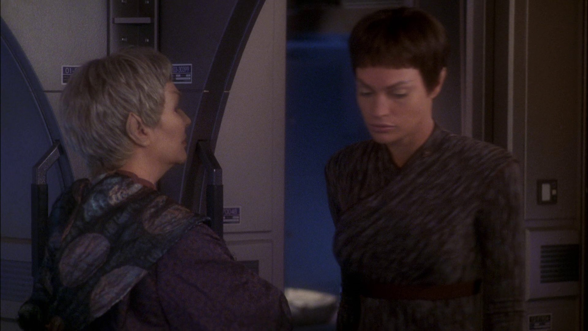 extant_StarTrek_ENT_1x23-FallenHero_0973.jpg