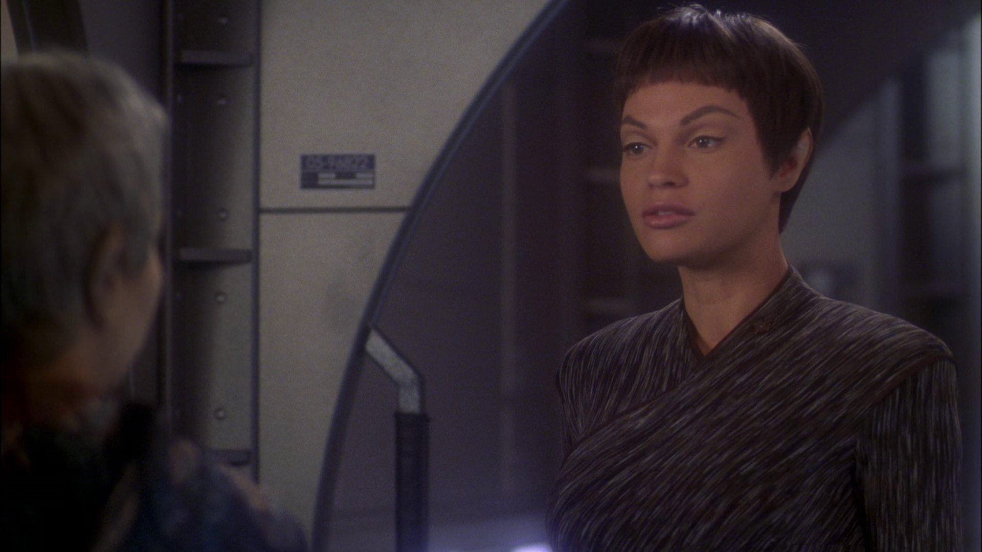 extant_StarTrek_ENT_1x23-FallenHero_0990.jpg