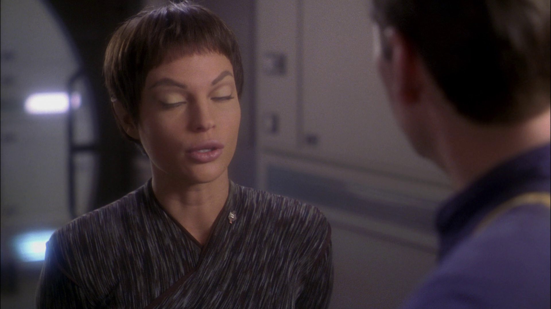extant_StarTrek_ENT_1x23-FallenHero_1121.jpg