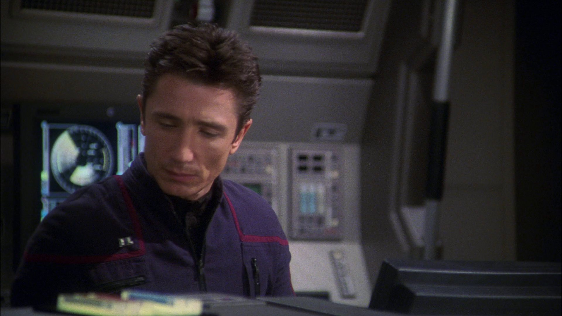 extant_StarTrek_ENT_1x23-FallenHero_1323.jpg