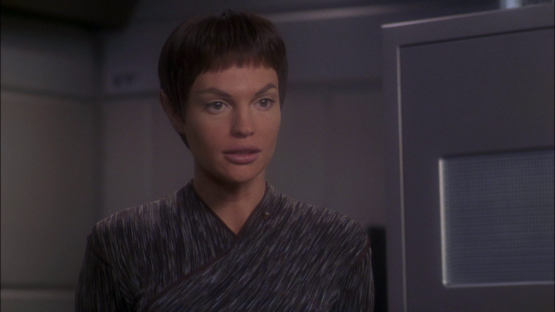 extant_StarTrek_ENT_1x23-FallenHero_1504.jpg