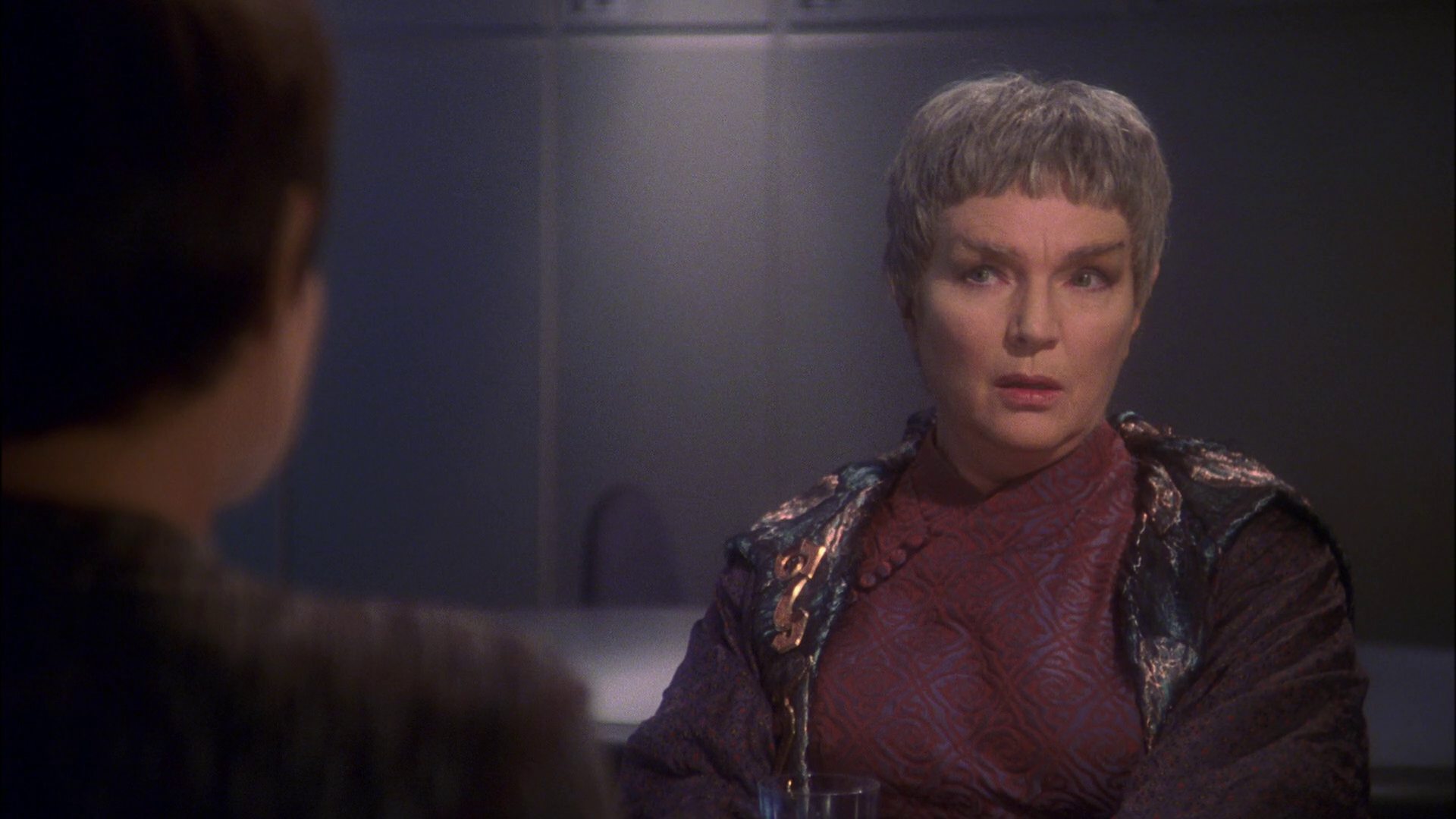 extant_StarTrek_ENT_1x23-FallenHero_1822.jpg