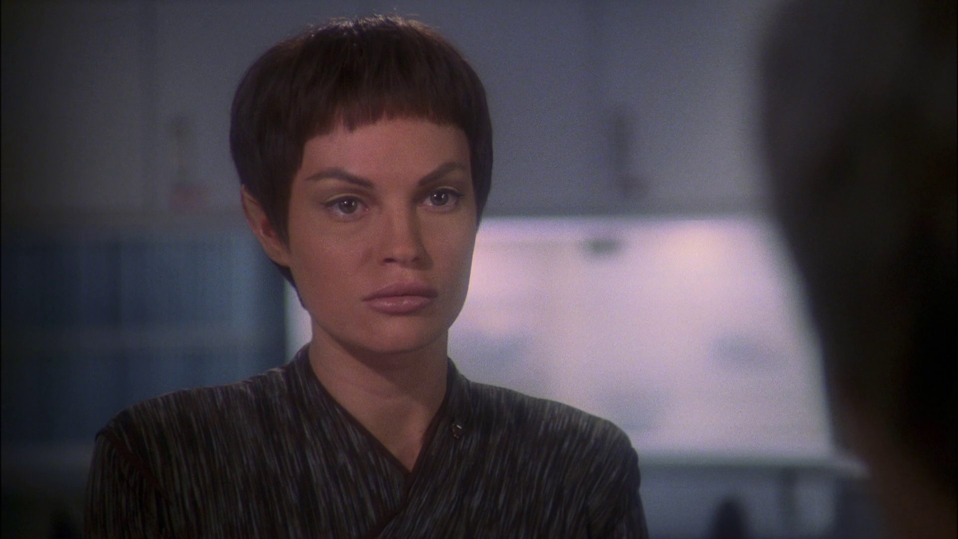 extant_StarTrek_ENT_1x23-FallenHero_1913.jpg