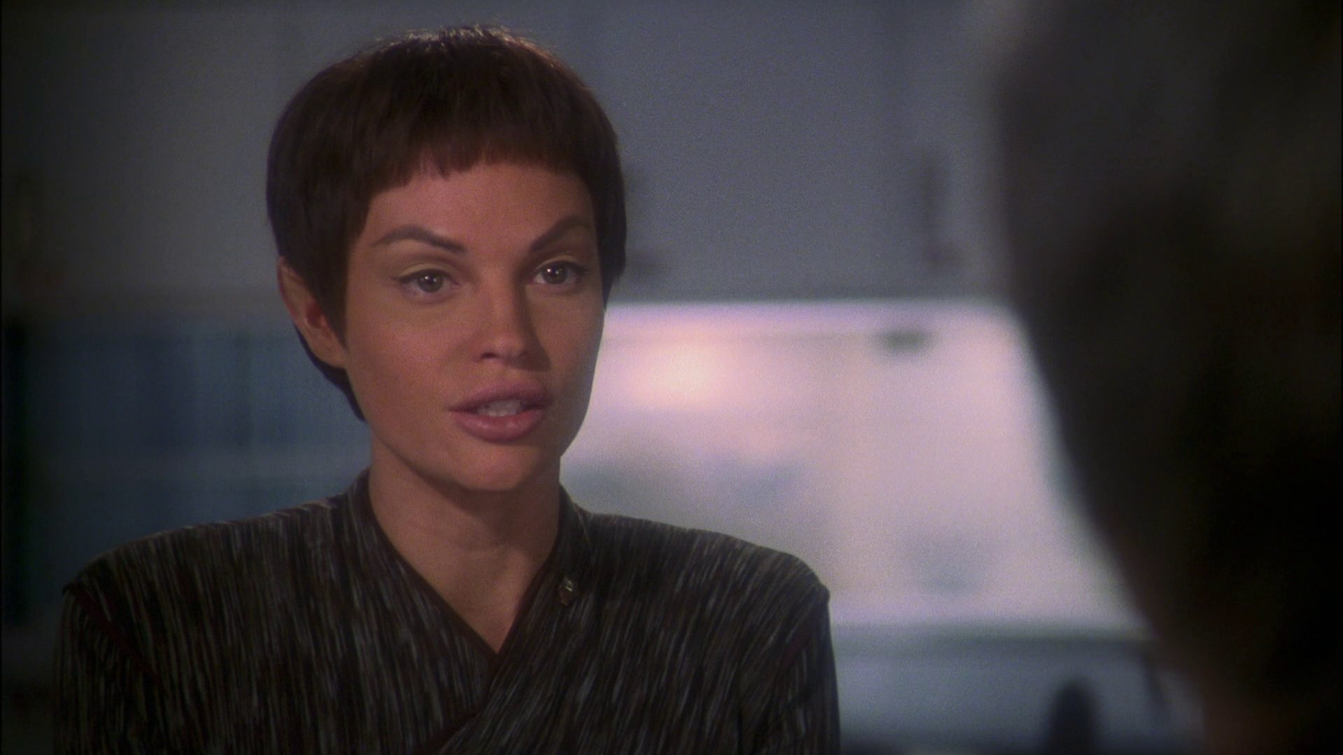 extant_StarTrek_ENT_1x23-FallenHero_1924.jpg