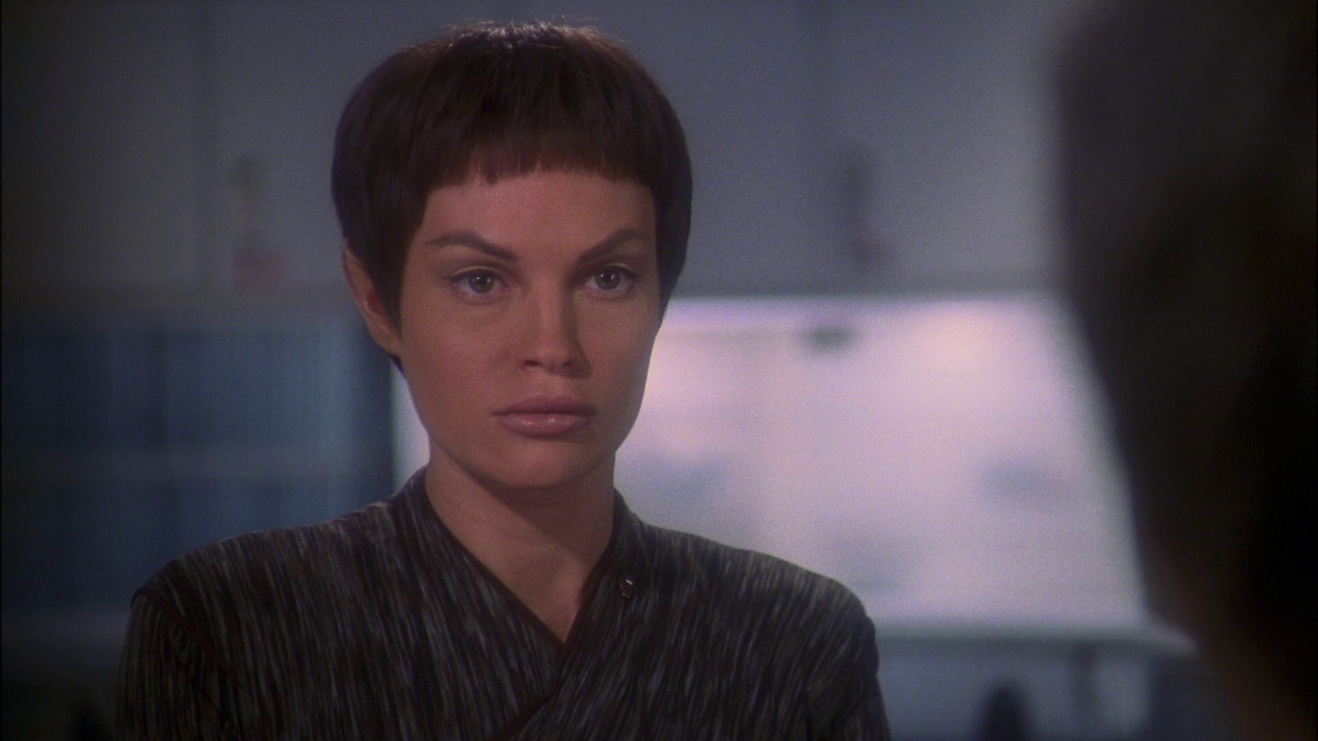 extant_StarTrek_ENT_1x23-FallenHero_1971.jpg
