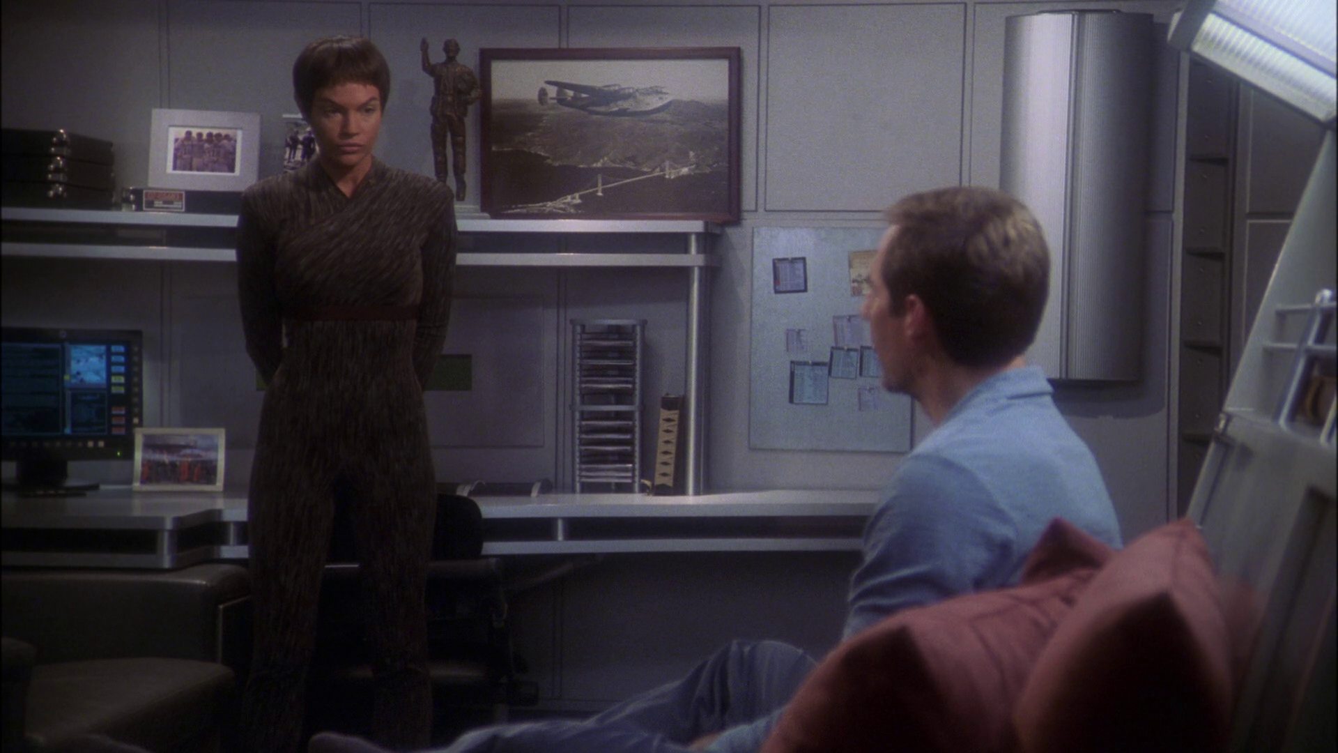 extant_StarTrek_ENT_1x23-FallenHero_2021.jpg