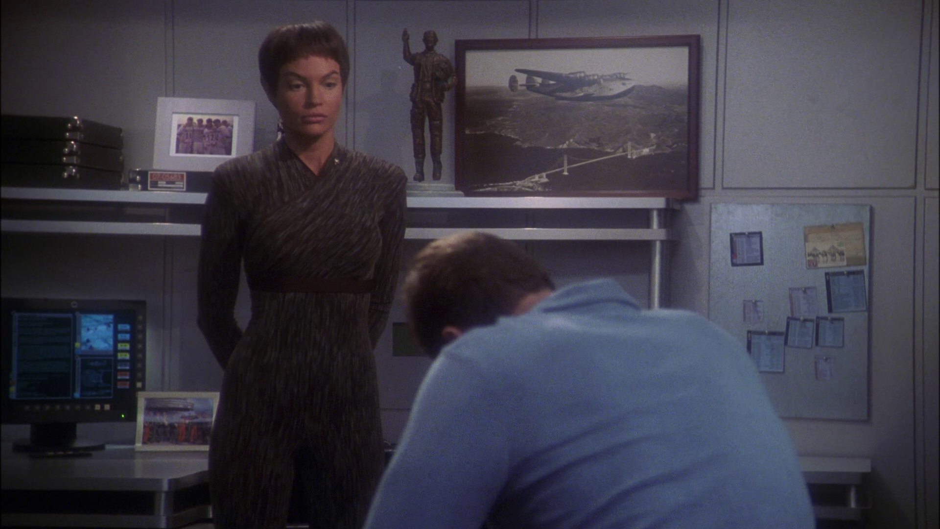 extant_StarTrek_ENT_1x23-FallenHero_2046.jpg