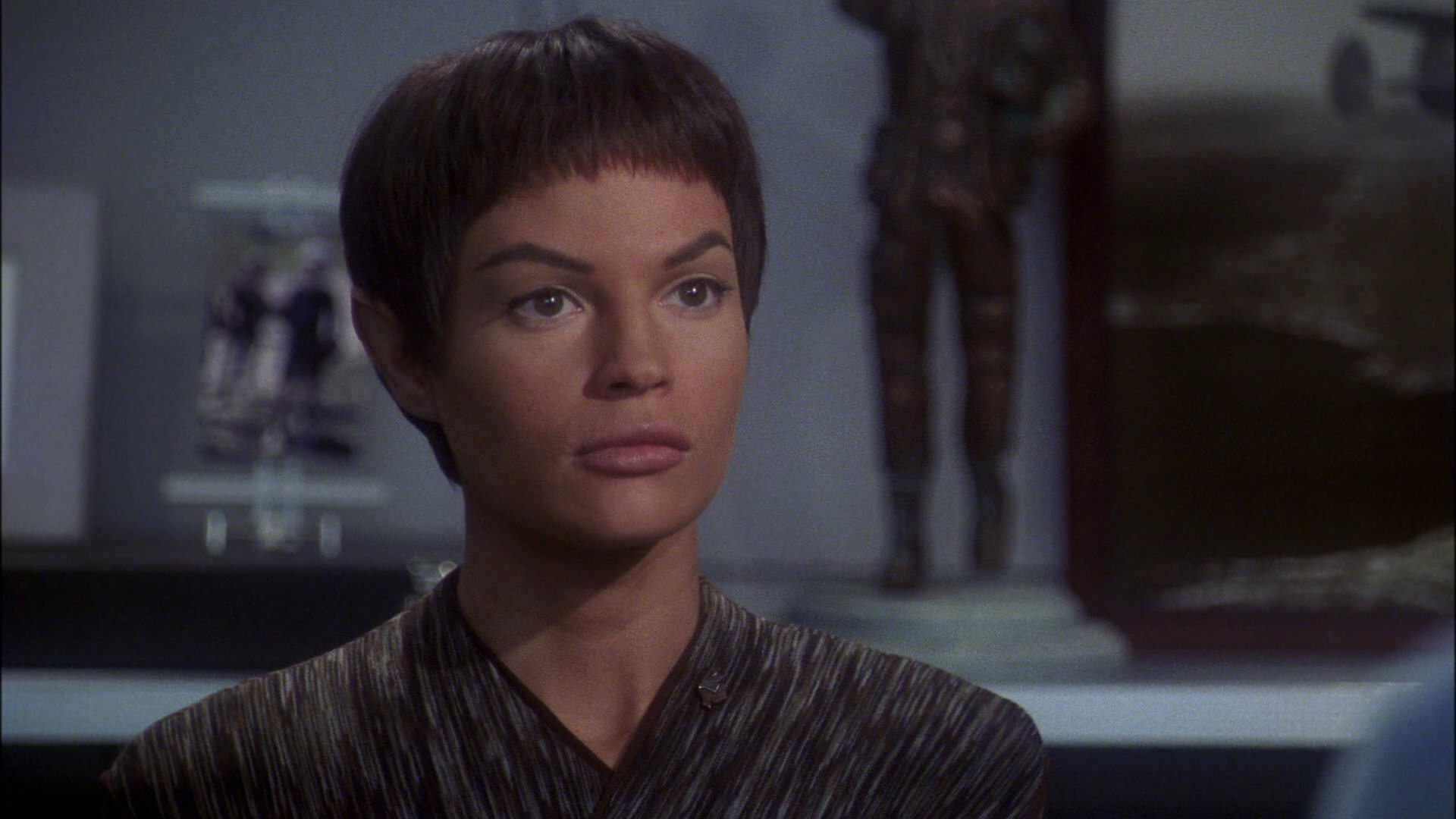 extant_StarTrek_ENT_1x23-FallenHero_2090.jpg