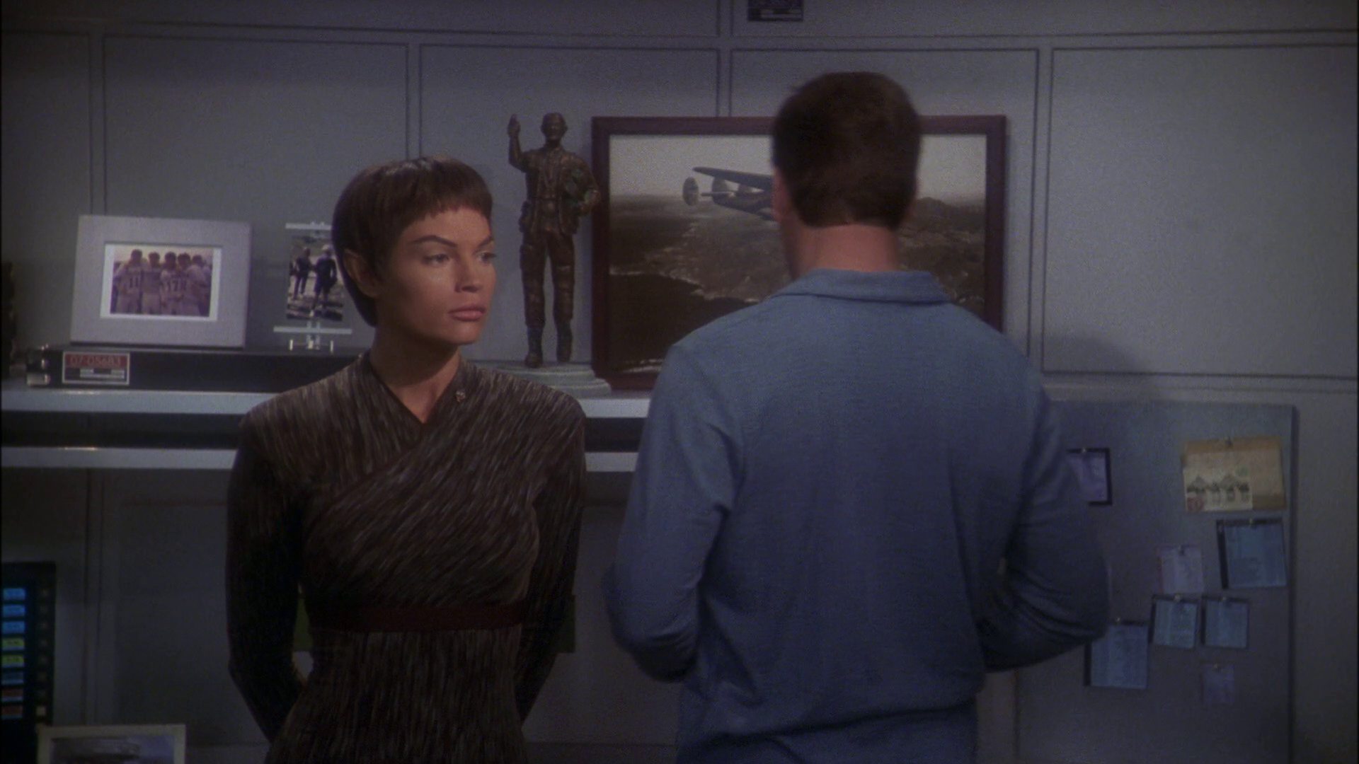 extant_StarTrek_ENT_1x23-FallenHero_2118.jpg