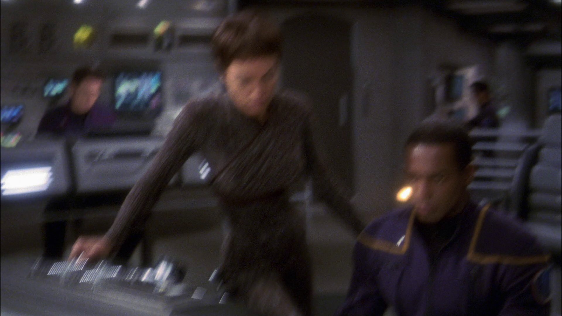 extant_StarTrek_ENT_1x23-FallenHero_2204.jpg