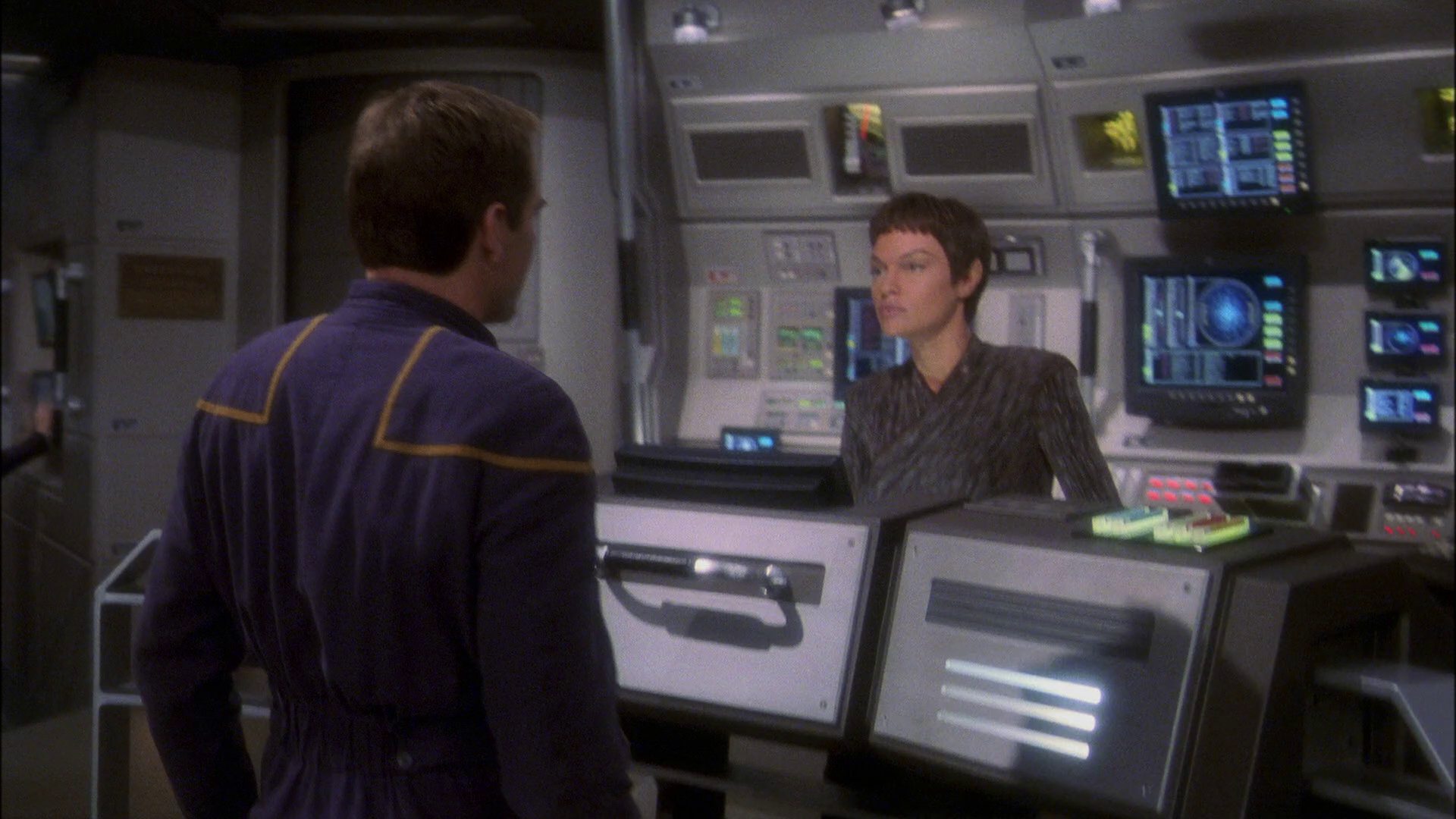 extant_StarTrek_ENT_1x23-FallenHero_2236.jpg
