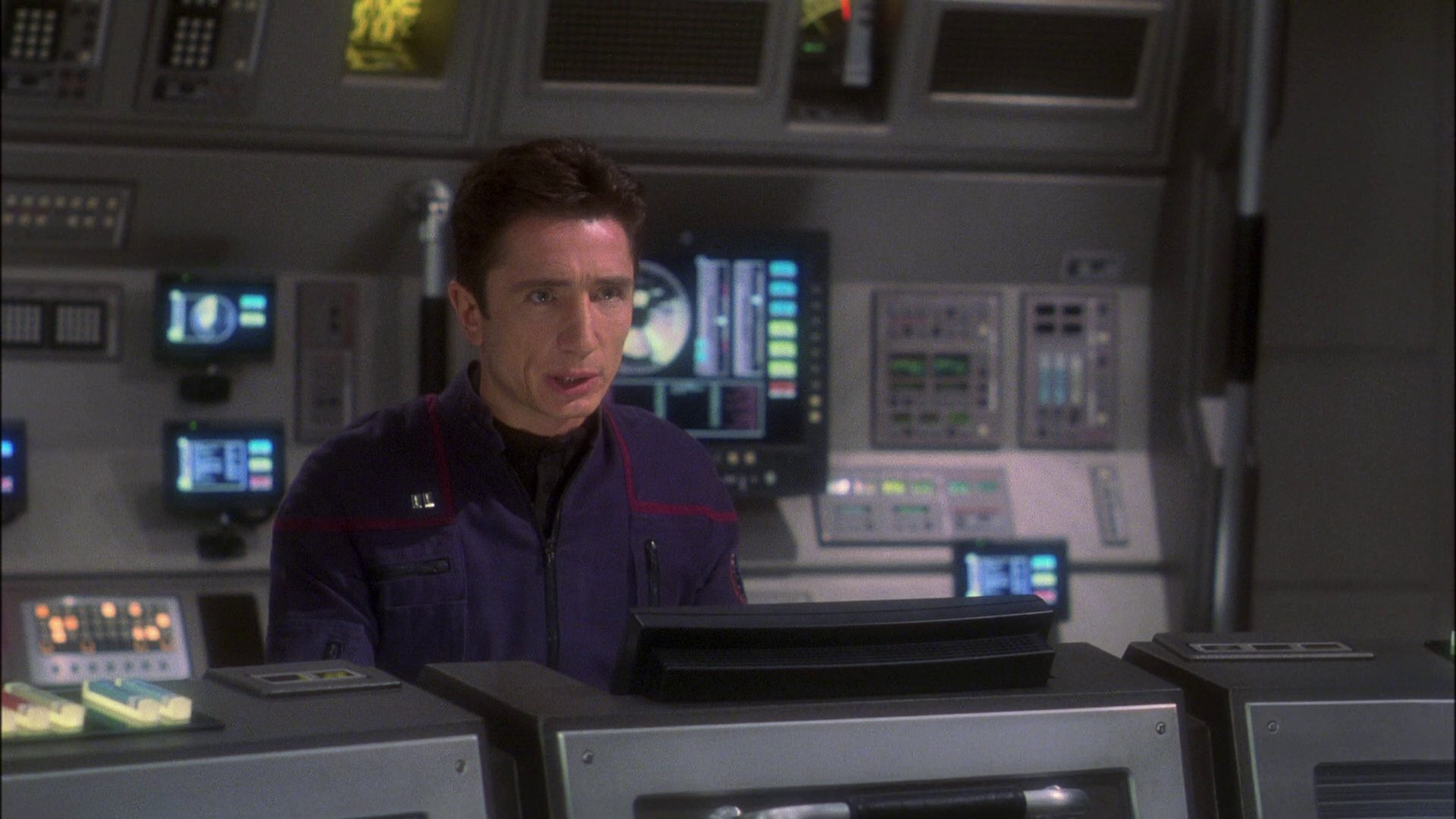 extant_StarTrek_ENT_1x23-FallenHero_2272.jpg
