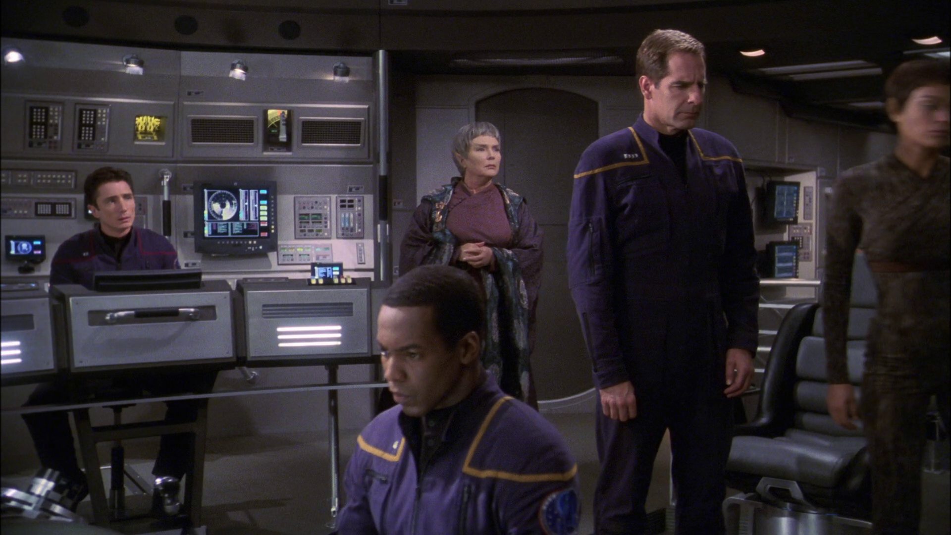 extant_StarTrek_ENT_1x23-FallenHero_2655.jpg