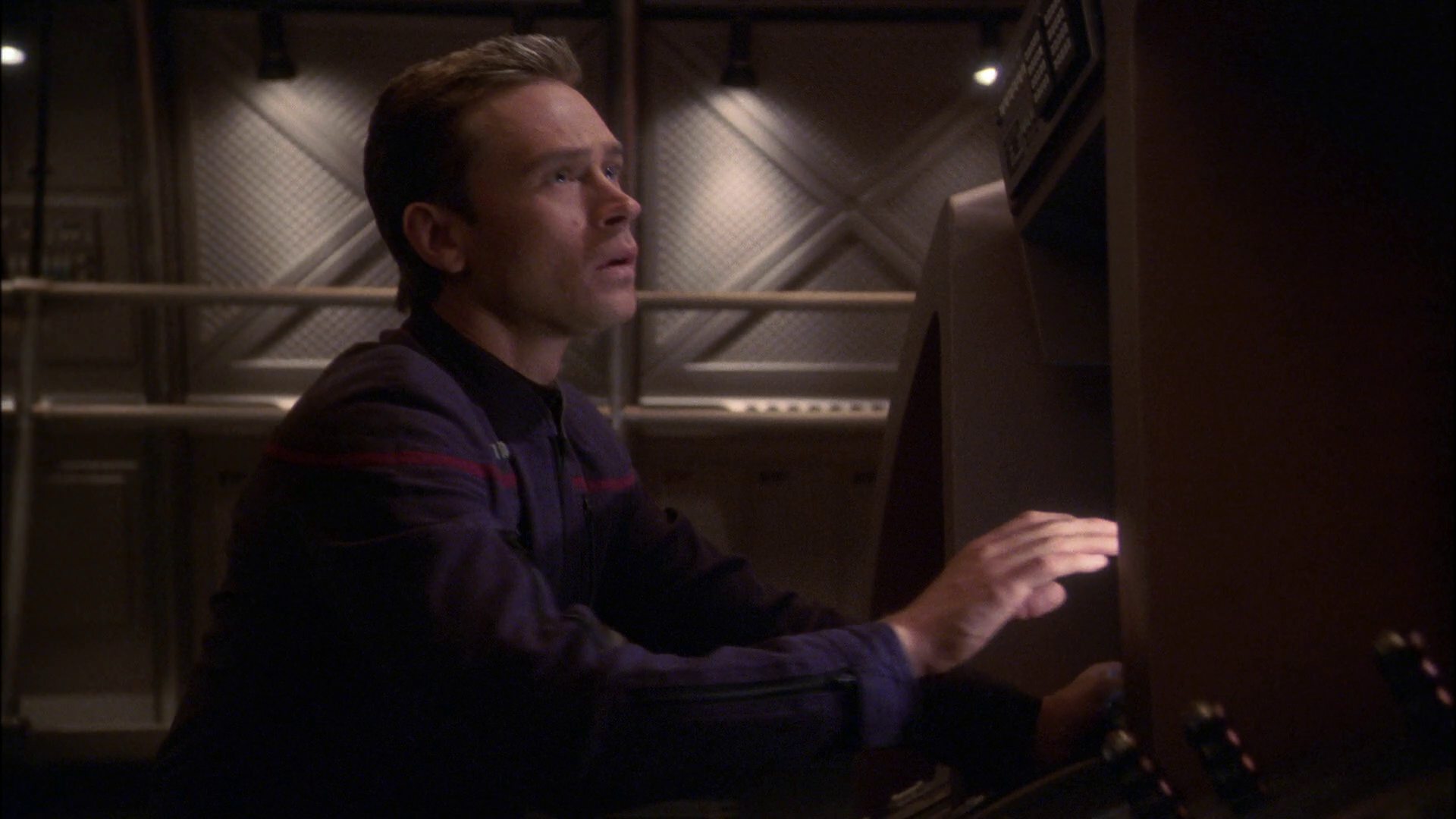 extant_StarTrek_ENT_1x23-FallenHero_2807.jpg
