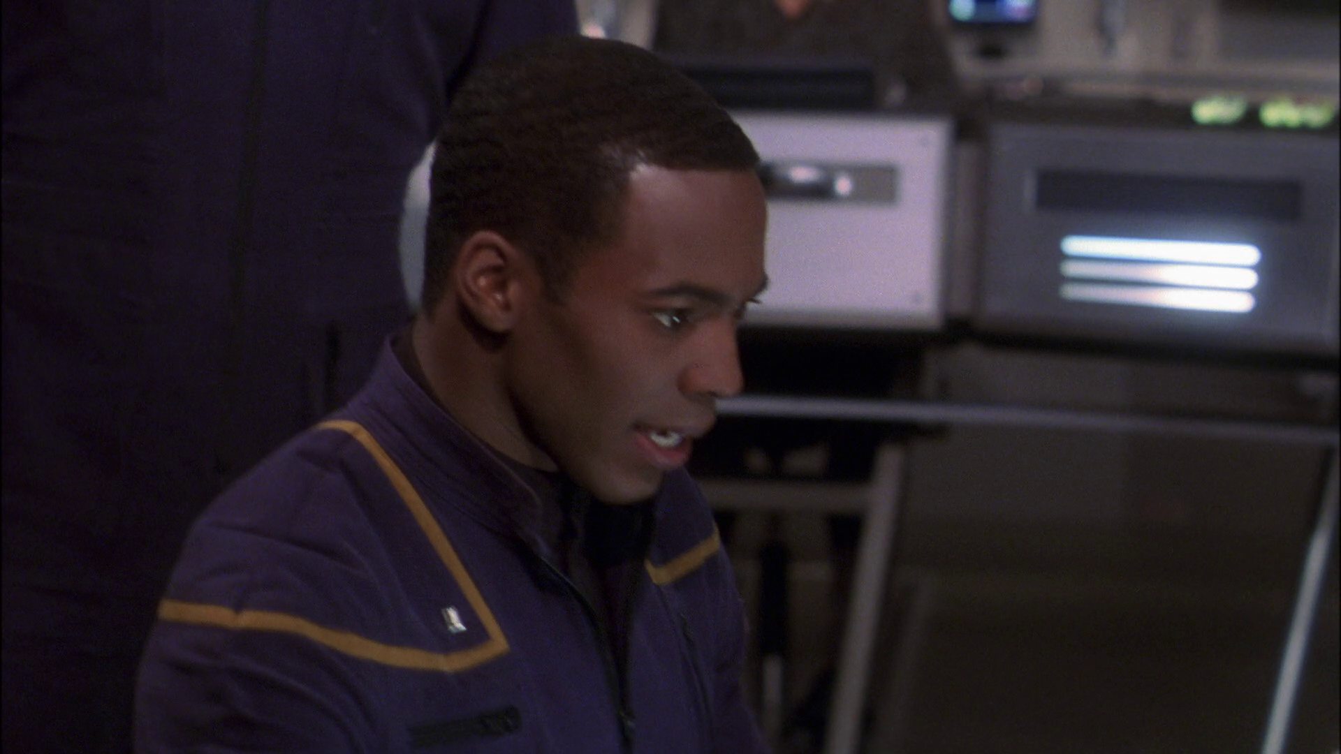 extant_StarTrek_ENT_1x23-FallenHero_3045.jpg