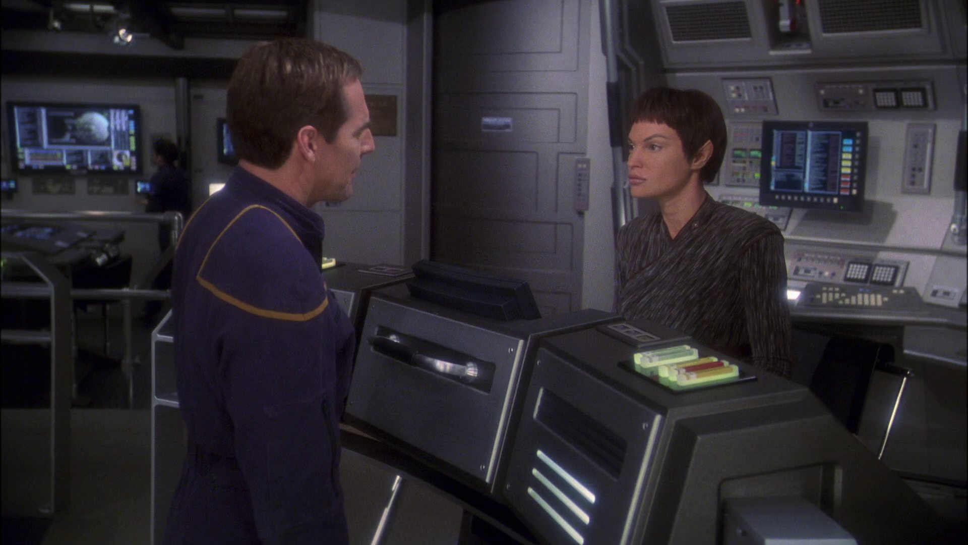 extant_StarTrek_ENT_1x23-FallenHero_3079.jpg