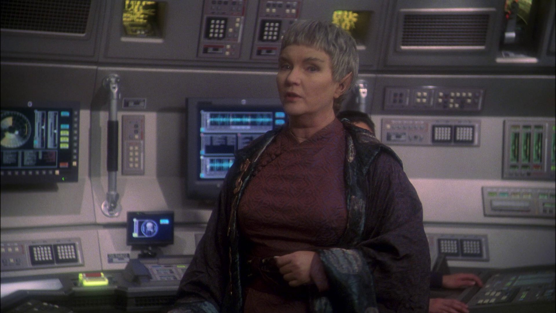 extant_StarTrek_ENT_1x23-FallenHero_3096.jpg