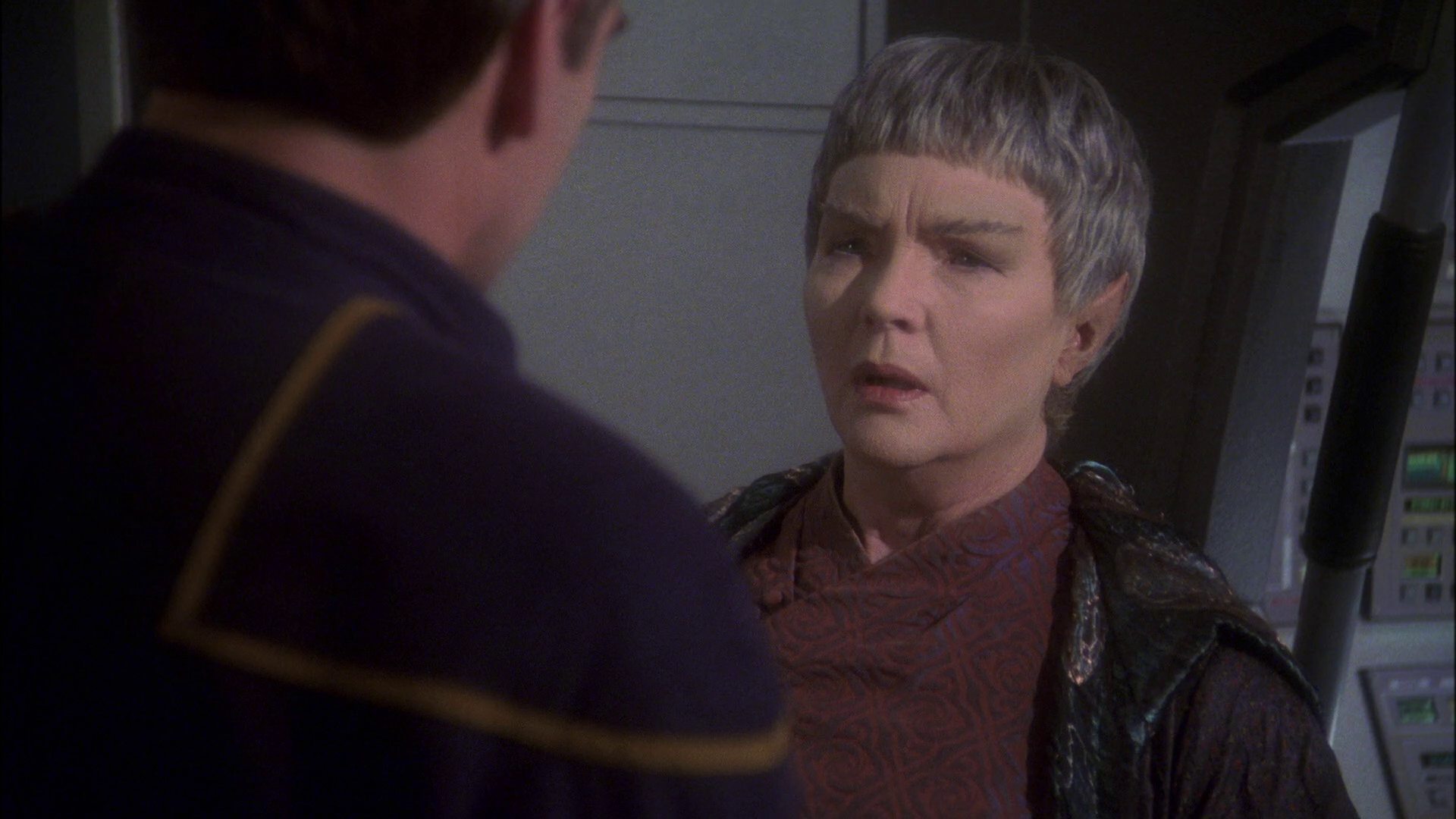 extant_StarTrek_ENT_1x23-FallenHero_3112.jpg
