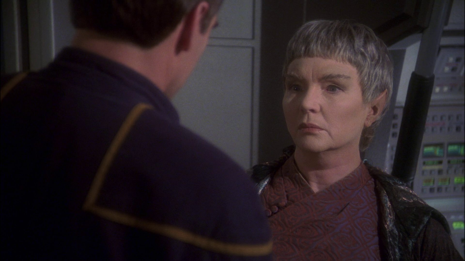 extant_StarTrek_ENT_1x23-FallenHero_3122.jpg