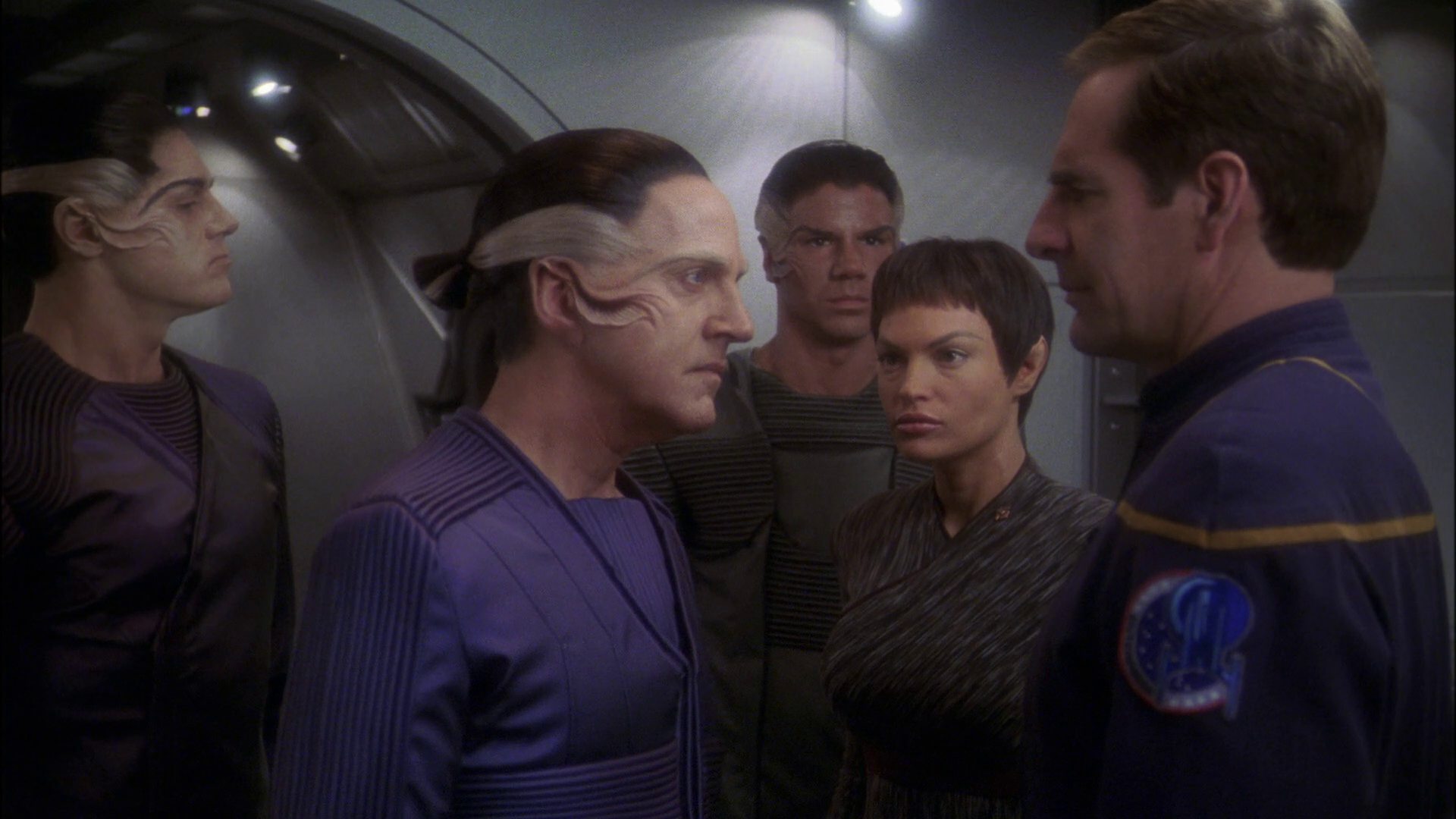 extant_StarTrek_ENT_1x23-FallenHero_3264.jpg
