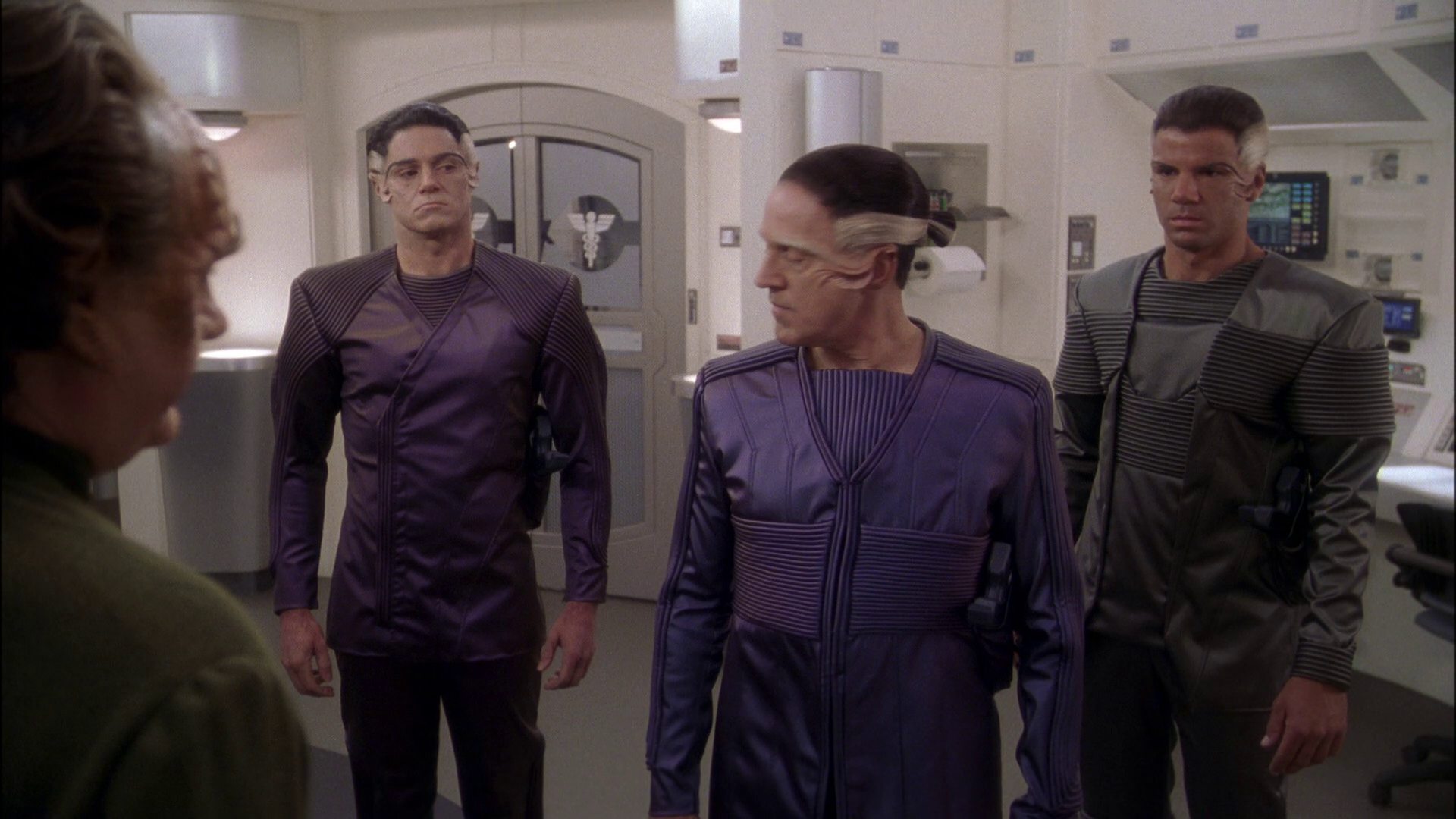 extant_StarTrek_ENT_1x23-FallenHero_3307.jpg
