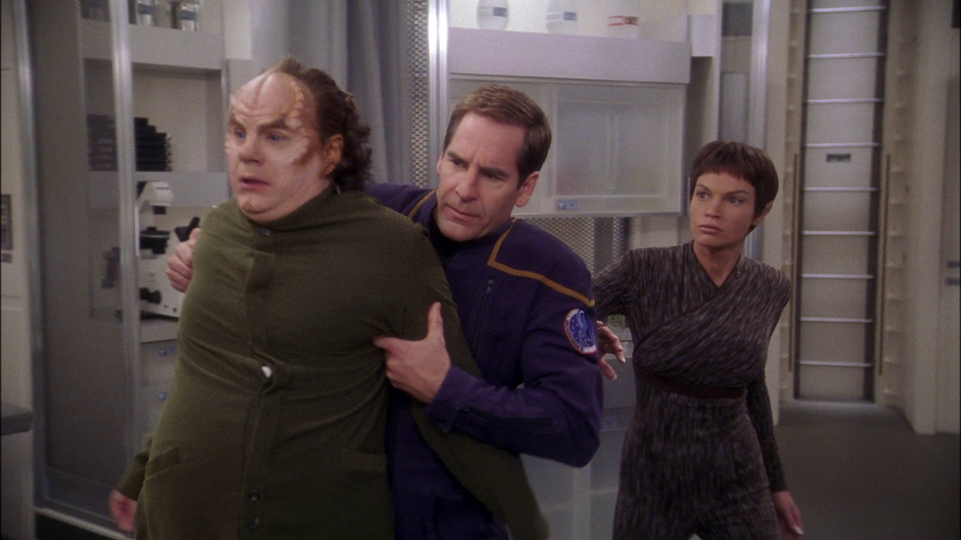 extant_StarTrek_ENT_1x23-FallenHero_3347.jpg